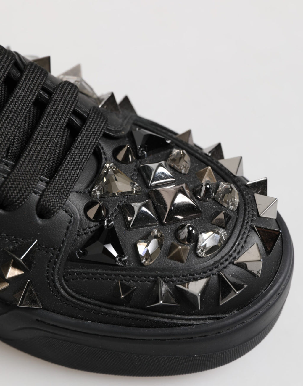 Dolce & Gabbana Schwarze Leder-Sneaker mit Nieten und niedrigem Schaft