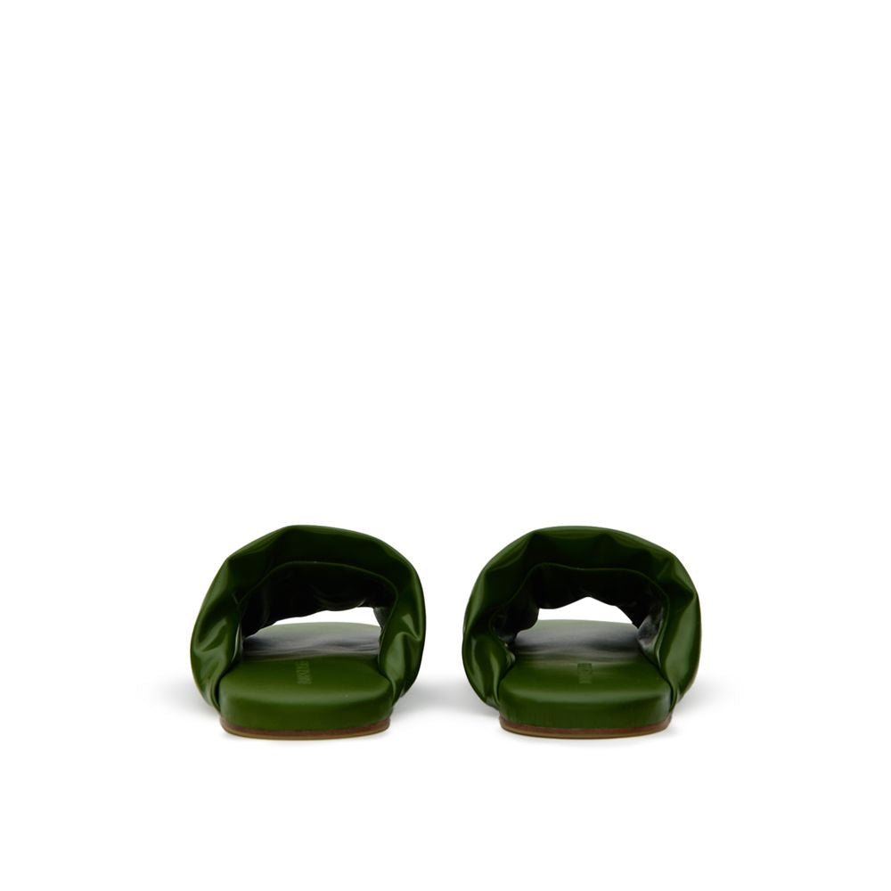 Bottega Veneta Grüner Lederpantoffel