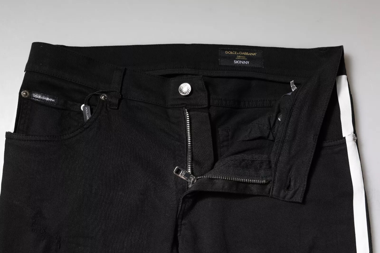 Dolce & Gabbana Schwarz zerfleddert Weißes Futter Skinny Denim Jeans