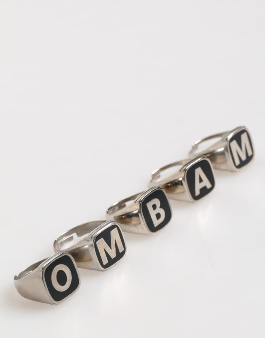 Dolce & Gabbana Zilverkleurige Messing Letterset 5 Stuks Verstelbare Ring