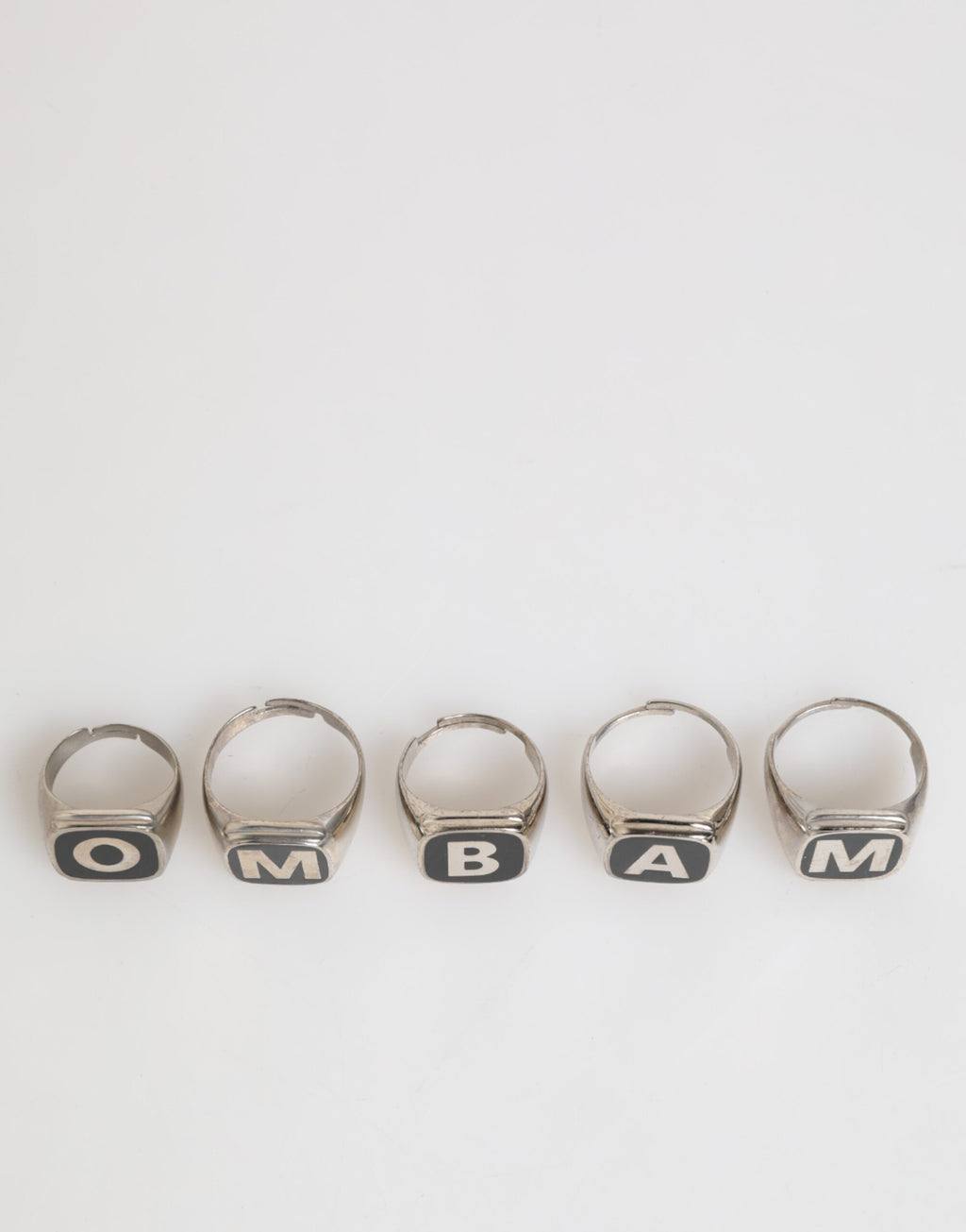 Dolce & Gabbana Zilverkleurige Messing Letterset 5 Stuks Verstelbare Ring