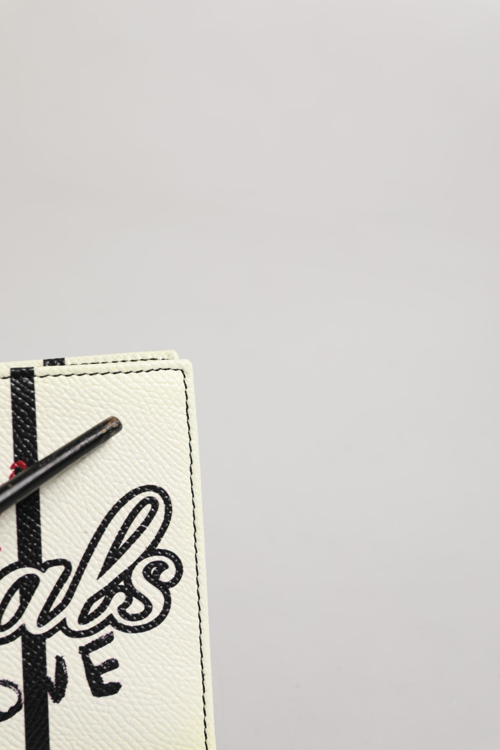 Dolce & Gabbana Weißes Leder DG Crown Royals Bifold Card Holder Wallet