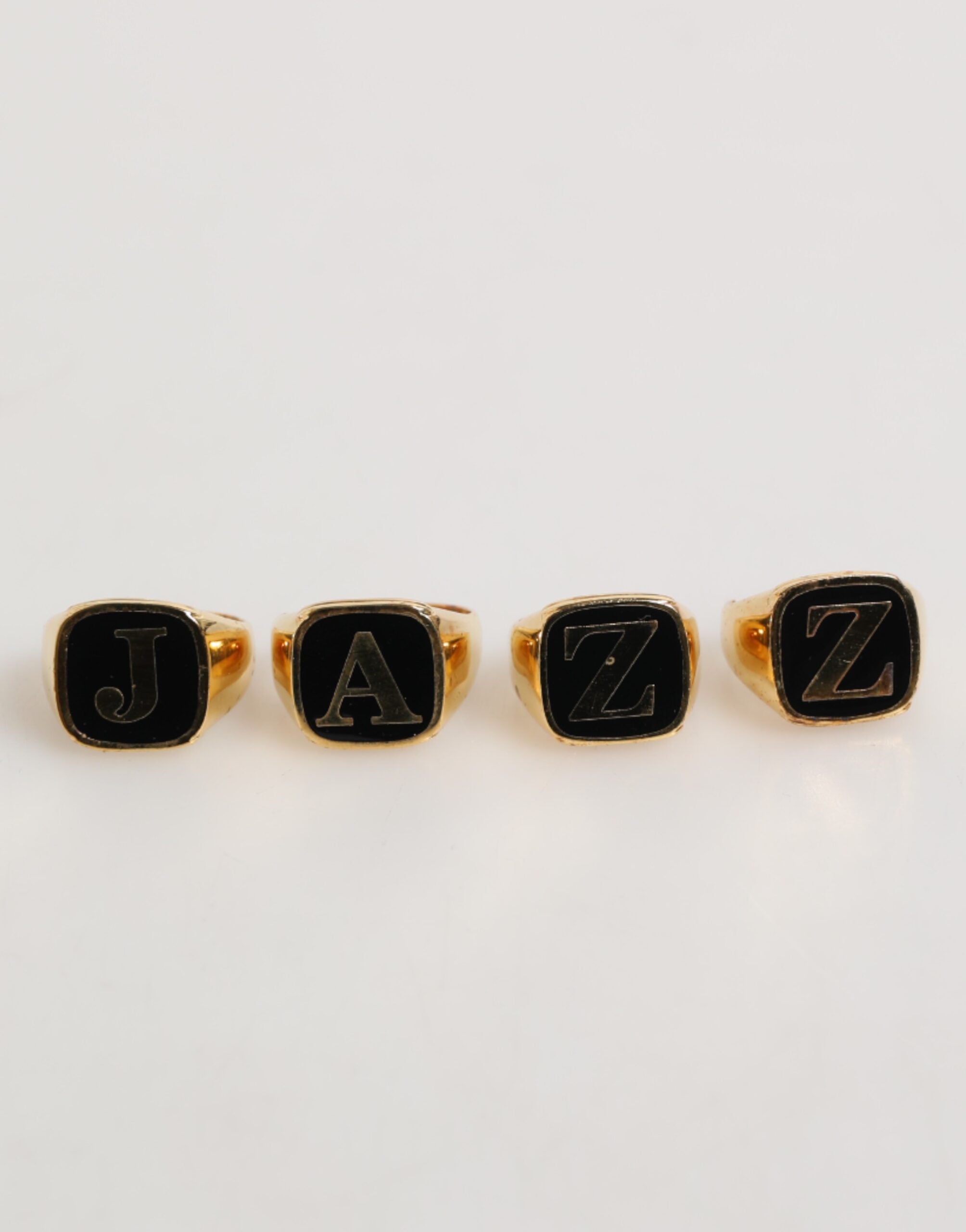 Dolce & Gabbana Gold-Ton Messing JAZZ Letter Set 4 Stück verstellbaren Ring