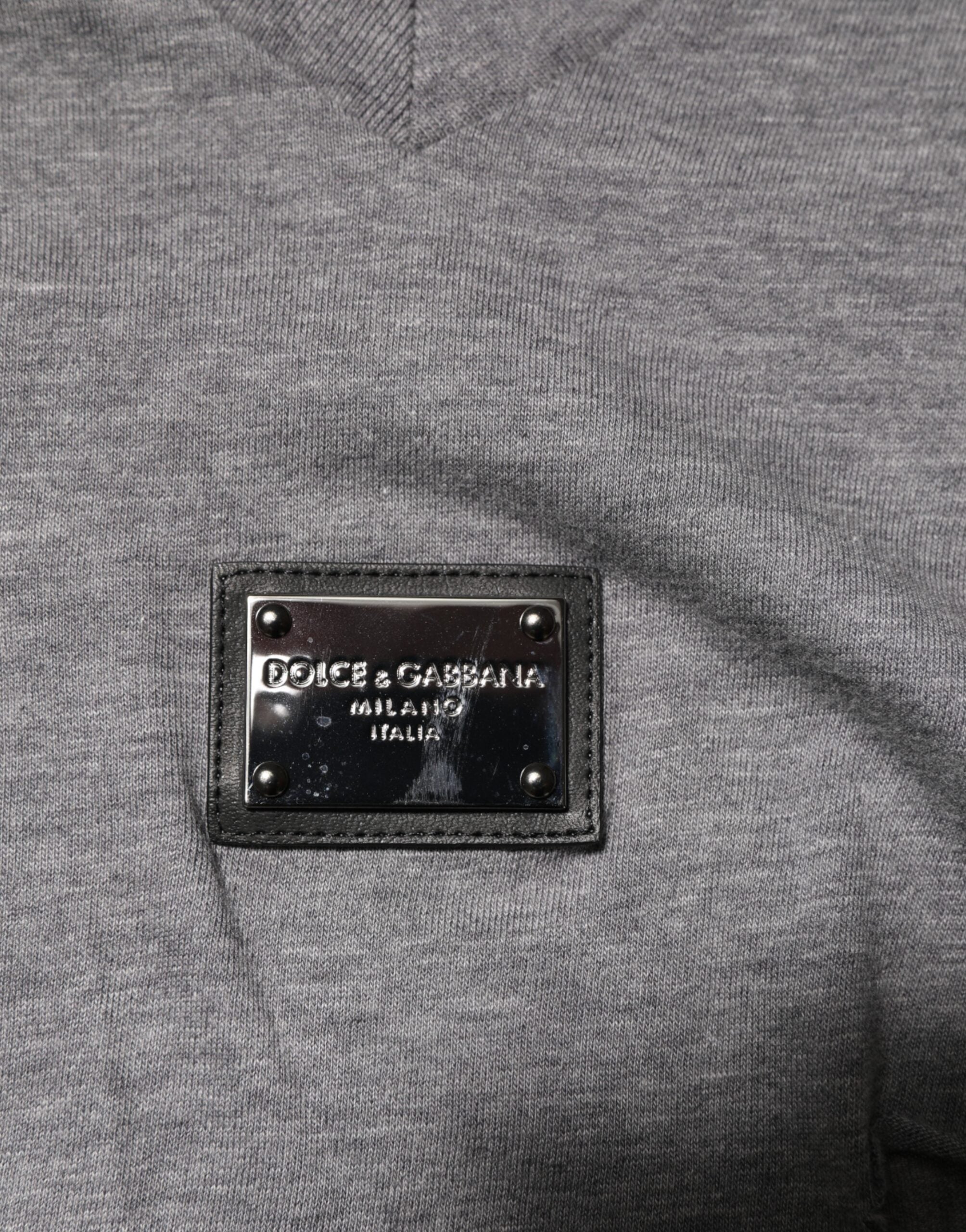 Dolce & Gabbana Graues Baumwoll-T-Shirt mit zerfetztem Logo-Aufnäher für Männer
