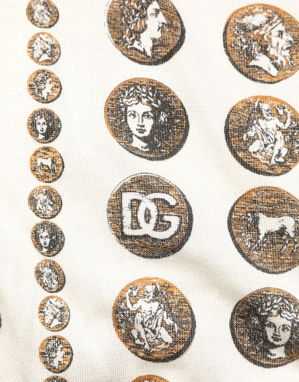 Dolce & Gabbana Elfenbeinfarbenes Seiden-Polo-T-Shirt mit Münzdruck für Männer