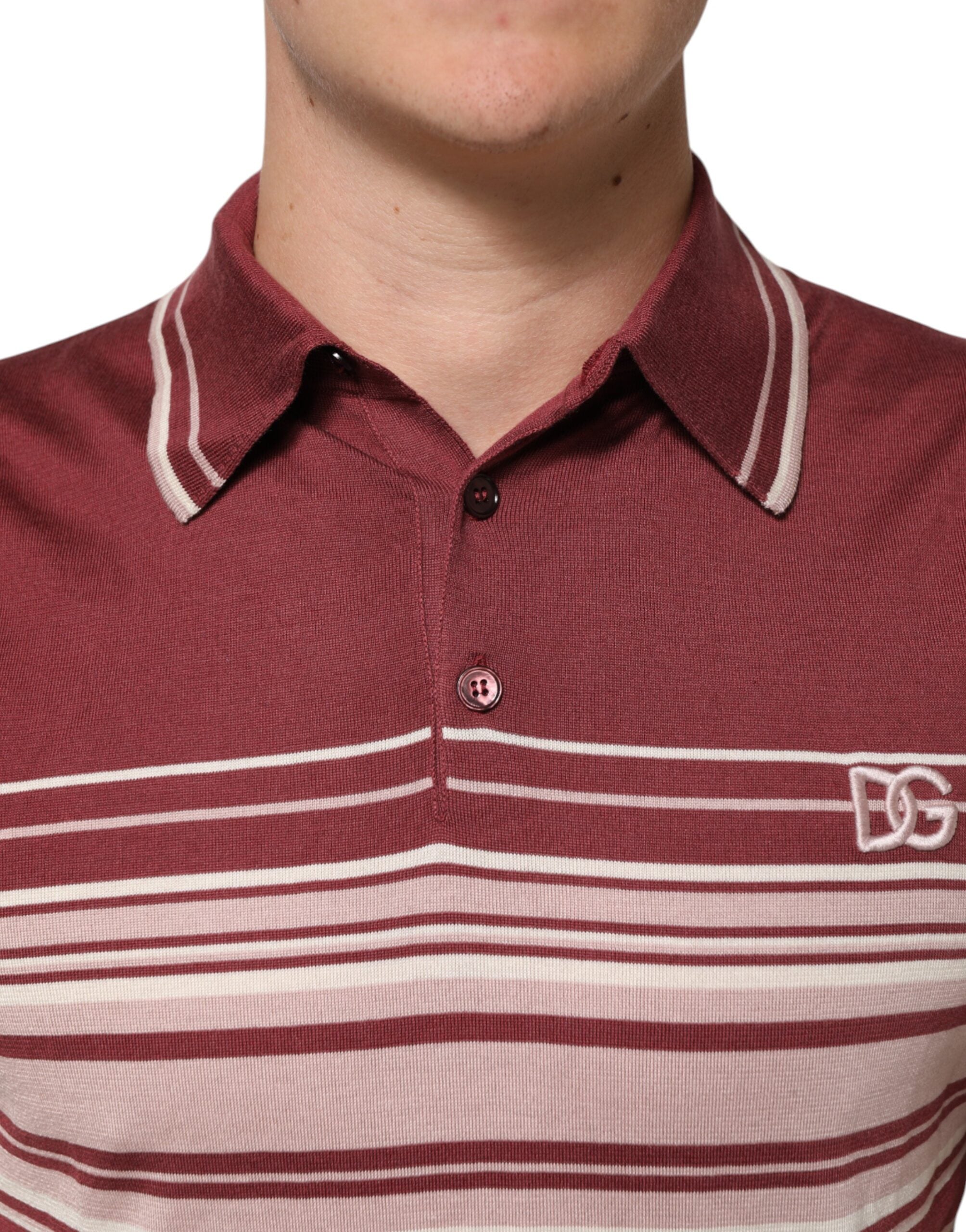 Dolce & Gabbana Gestreiftes DG Logo-Polo-T-Shirt aus Baumwolle in Burgund