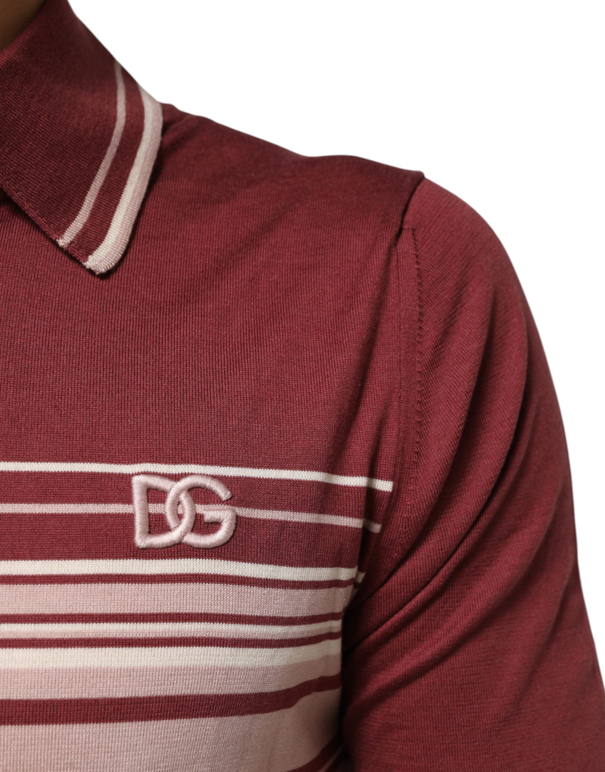 Dolce & Gabbana Gestreiftes DG Logo-Polo-T-Shirt aus Baumwolle in Burgund