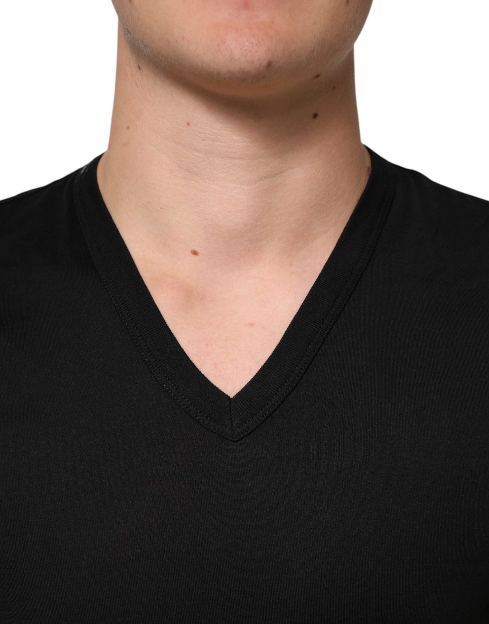Dolce & Gabbana Schwarzes einfarbiges Baumwoll-T-Shirt mit V-Ausschnitt für Männer