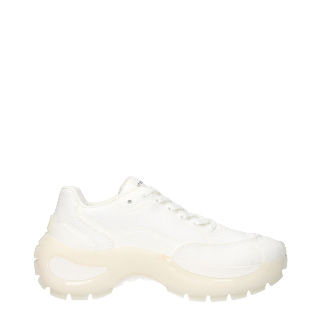 Max Mara Chunky Sneakers aus weißem Stoff