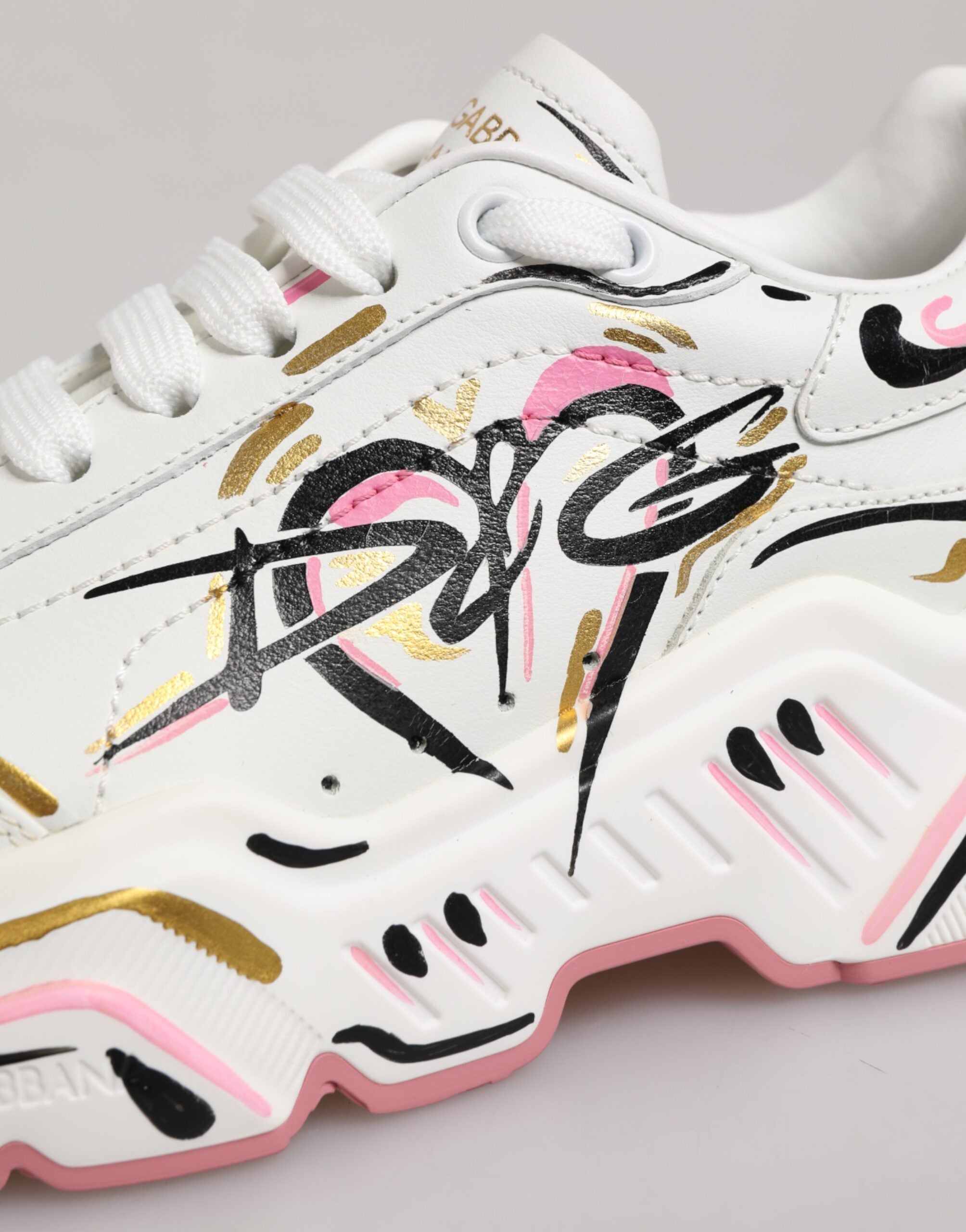 Dolce & Gabbana Mehrfarbige handbemalte DAYMASTER Sneaker Schuhe