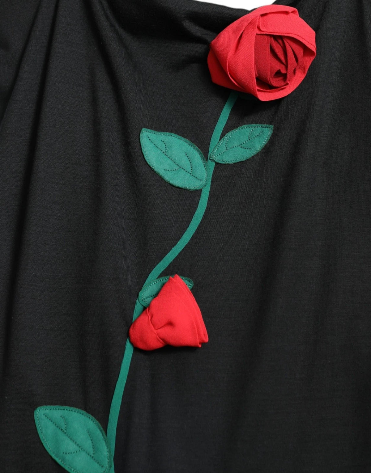Dolce & Gabbana Zwarte Mouwloze Wollen Jurk met Rozenapplicatie