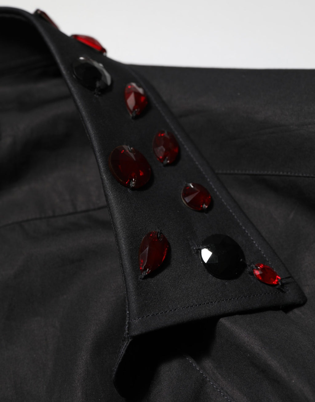 Dolce & Gabbana Schwarzes Baumwollhemd mit verschönertem Kragen für Männer