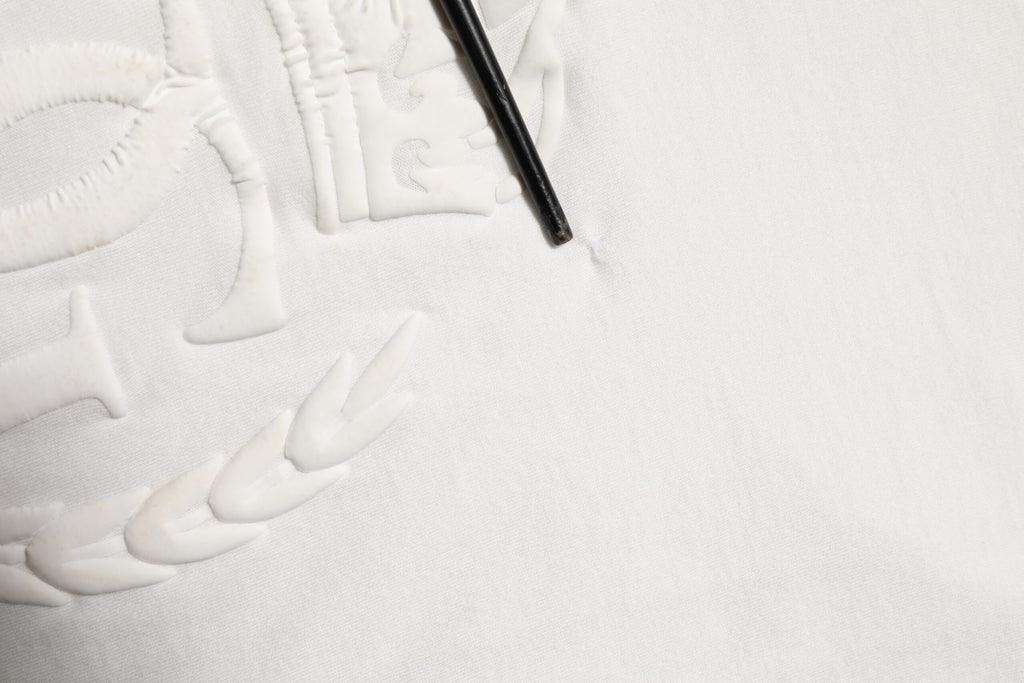 Dolce & Gabbana Weißes Baumwoll-T-Shirt mit geprägter DG-Krone für Männer