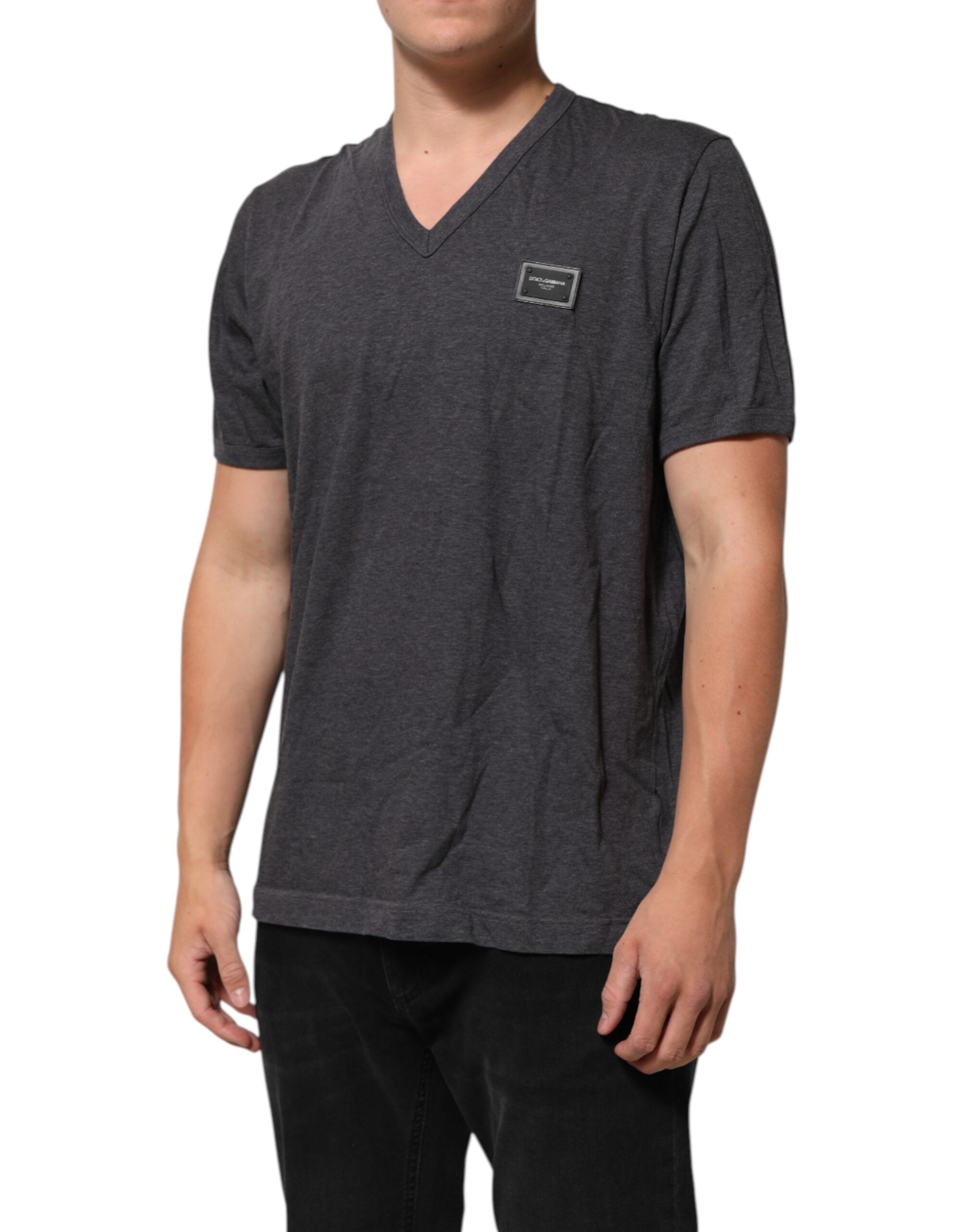 Dolce & Gabbana Graues T-Shirt mit V-Ausschnitt aus Baumwolle und Logo-Plakette in Melange-Optik