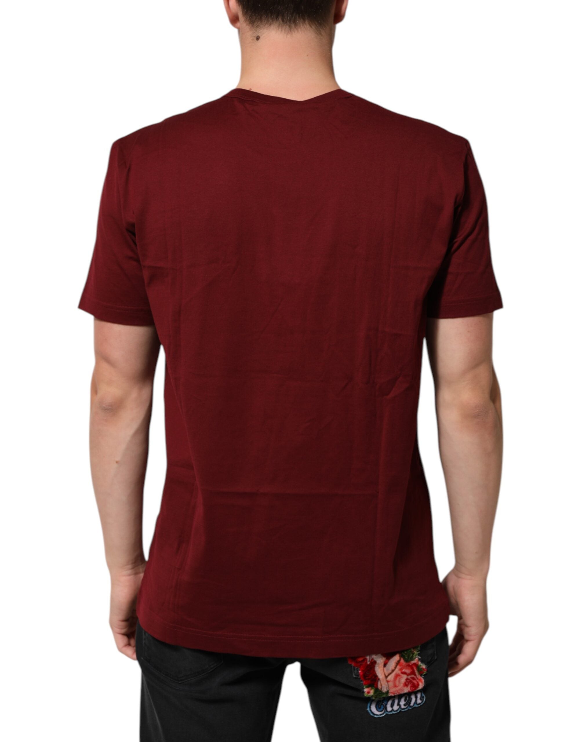 Dolce & Gabbana Bordeauxrotes T-Shirt mit Logo-Aufnäher aus Baumwolle