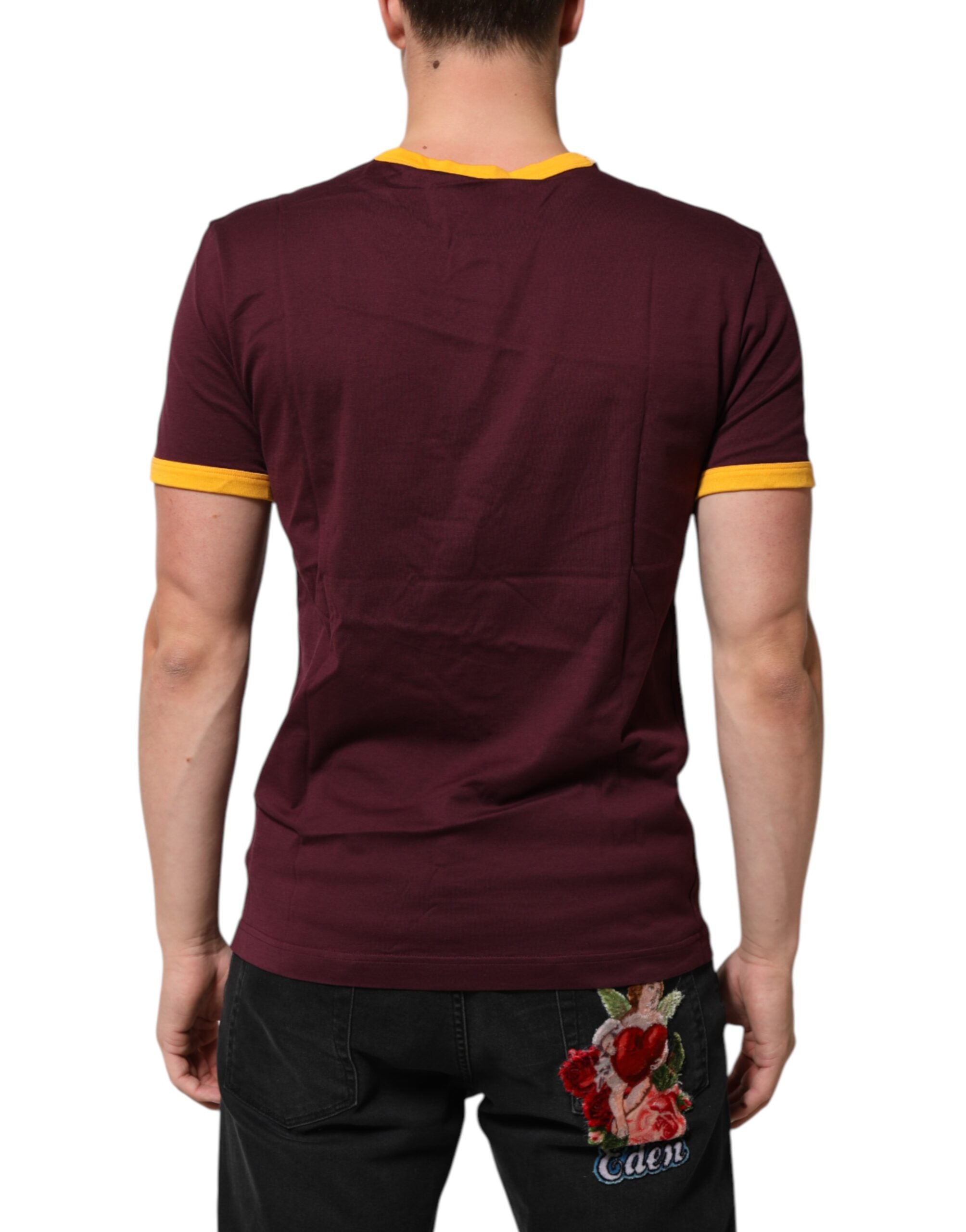 Dolce & Gabbana Burgunderfarbenes DG Super King Logo T-Shirt aus Baumwolle
