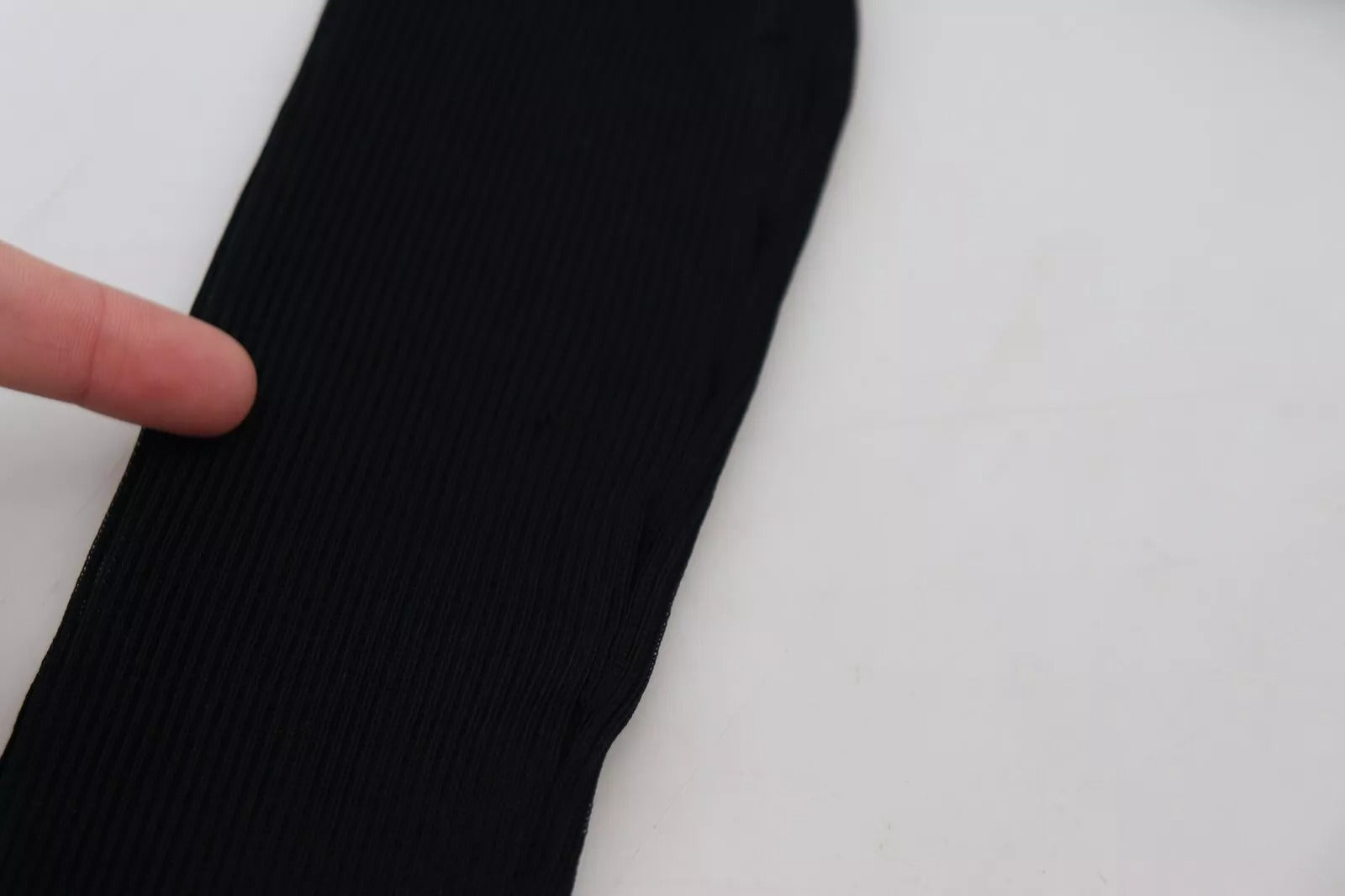 Dolce & Gabbana Schwarzer Rollkragenpullover mit schmaler Passform