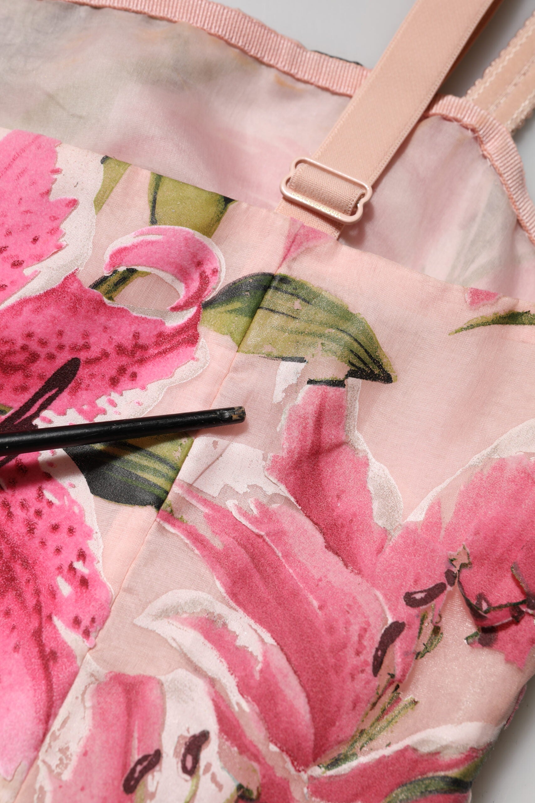 Dolce & Gabbana Pinkes Midikleid mit Blumenmuster und Lilienmuster