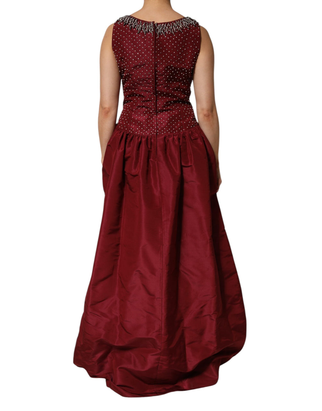 Dolce & Gabbana Burgunderfarbenes Abendkleid aus Seide mit Perlen