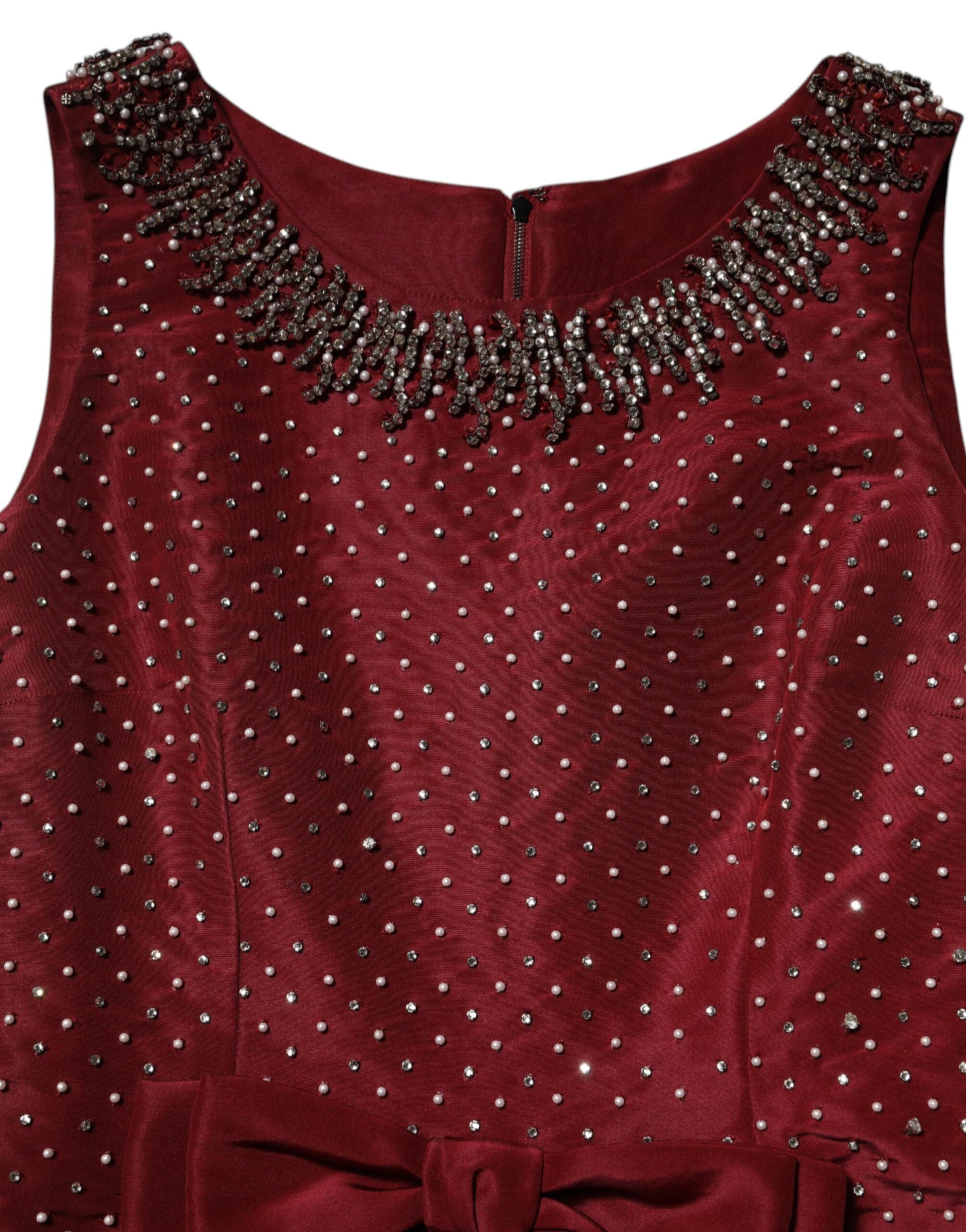 Dolce & Gabbana Burgunderfarbenes Abendkleid aus Seide mit Perlen