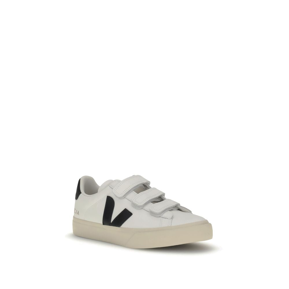 Veja Weiße Gummisohle Sneakers mit niedrigem Schaft