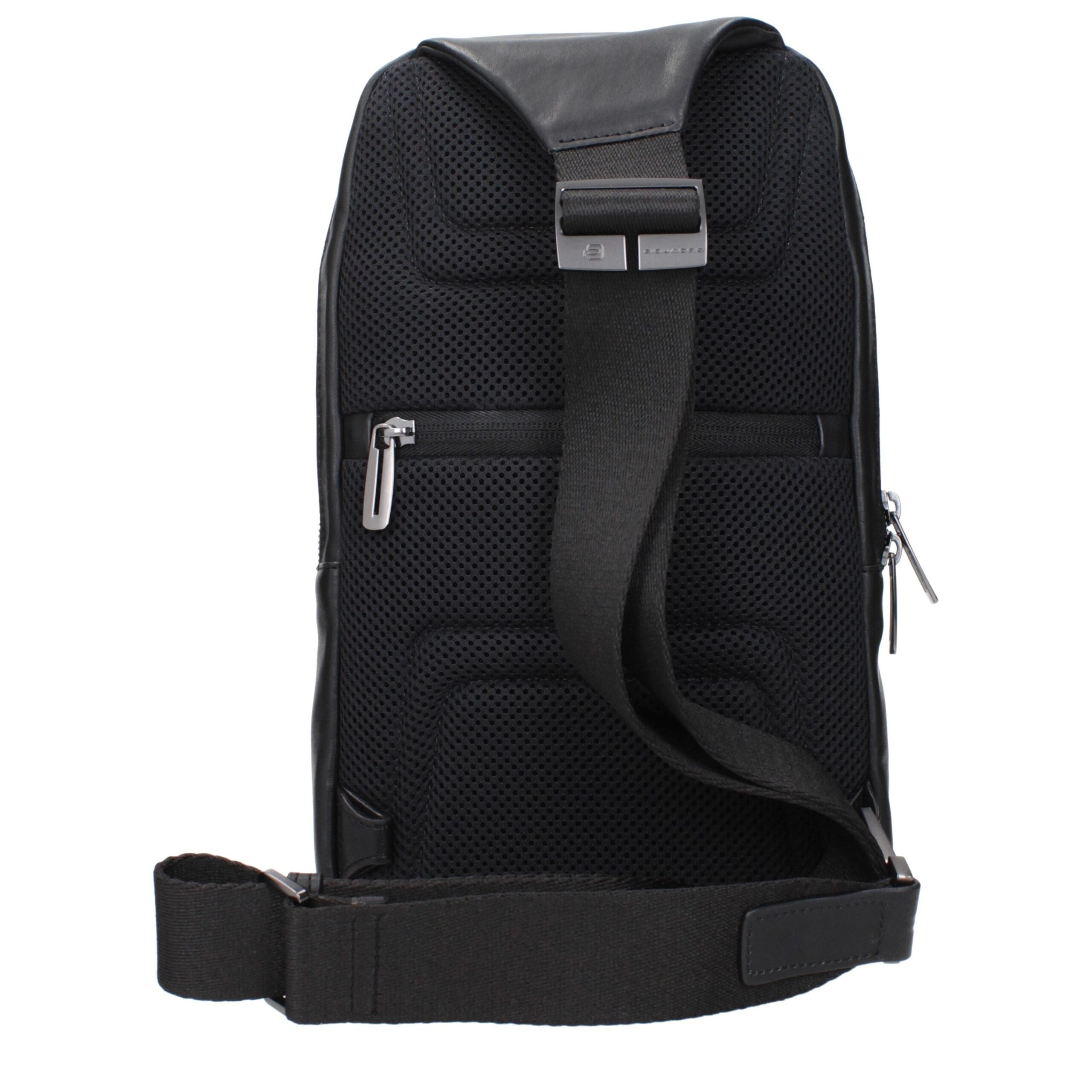 Piquadro Schwarze Leder-Umhängetasche