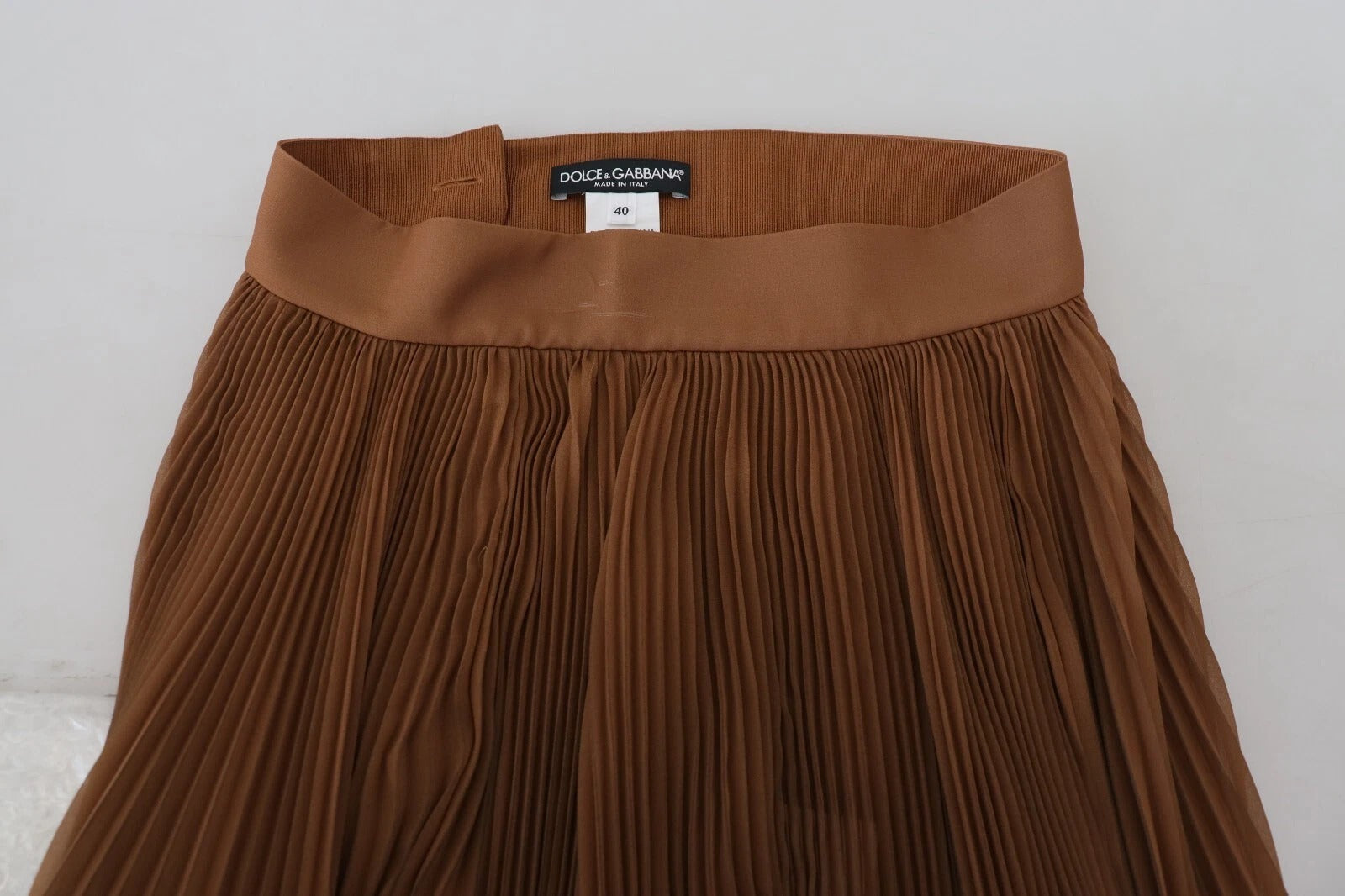 Dolce & Gabbana Beige Longuette Plissee Chiffon Midirock