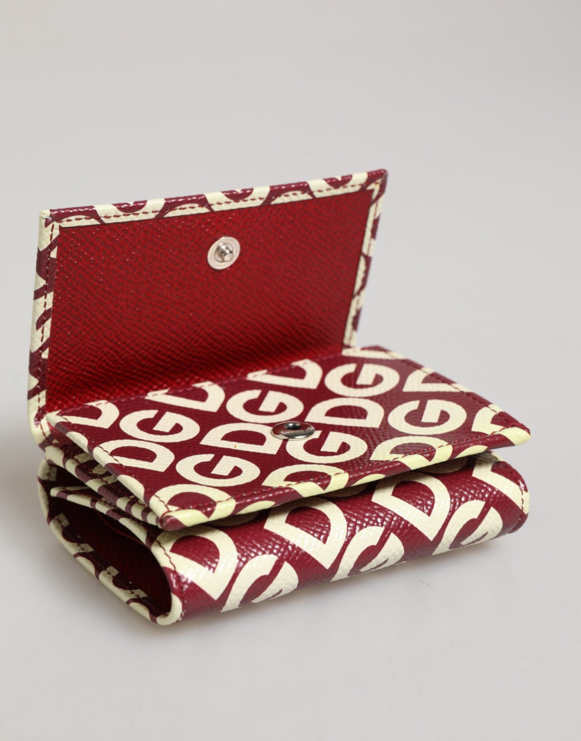 Dolce & Gabbana Burgunderfarbener Logo-Druck Kalbsleder French Flap Kartenhalter Brieftasche