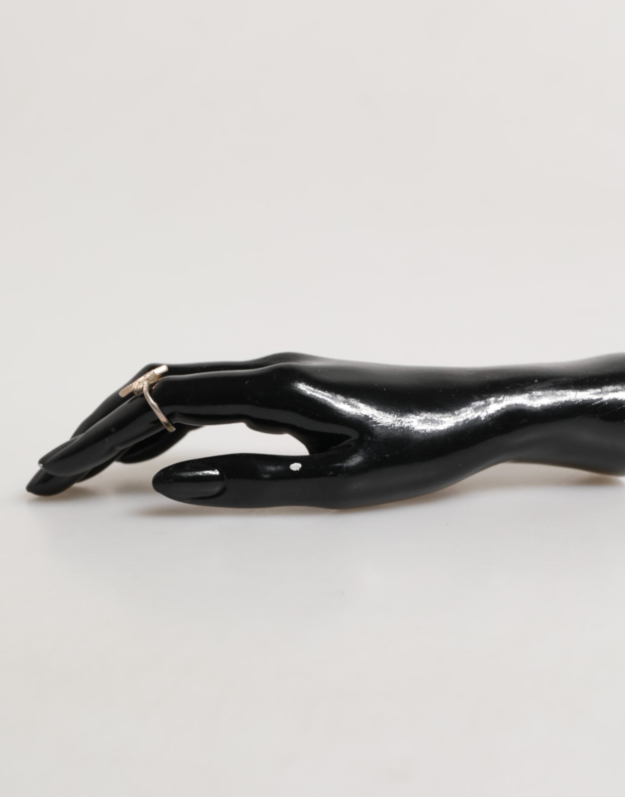 Nialaya Geometrischer Diamant Form Pave CZ Kristallschmuck Ring