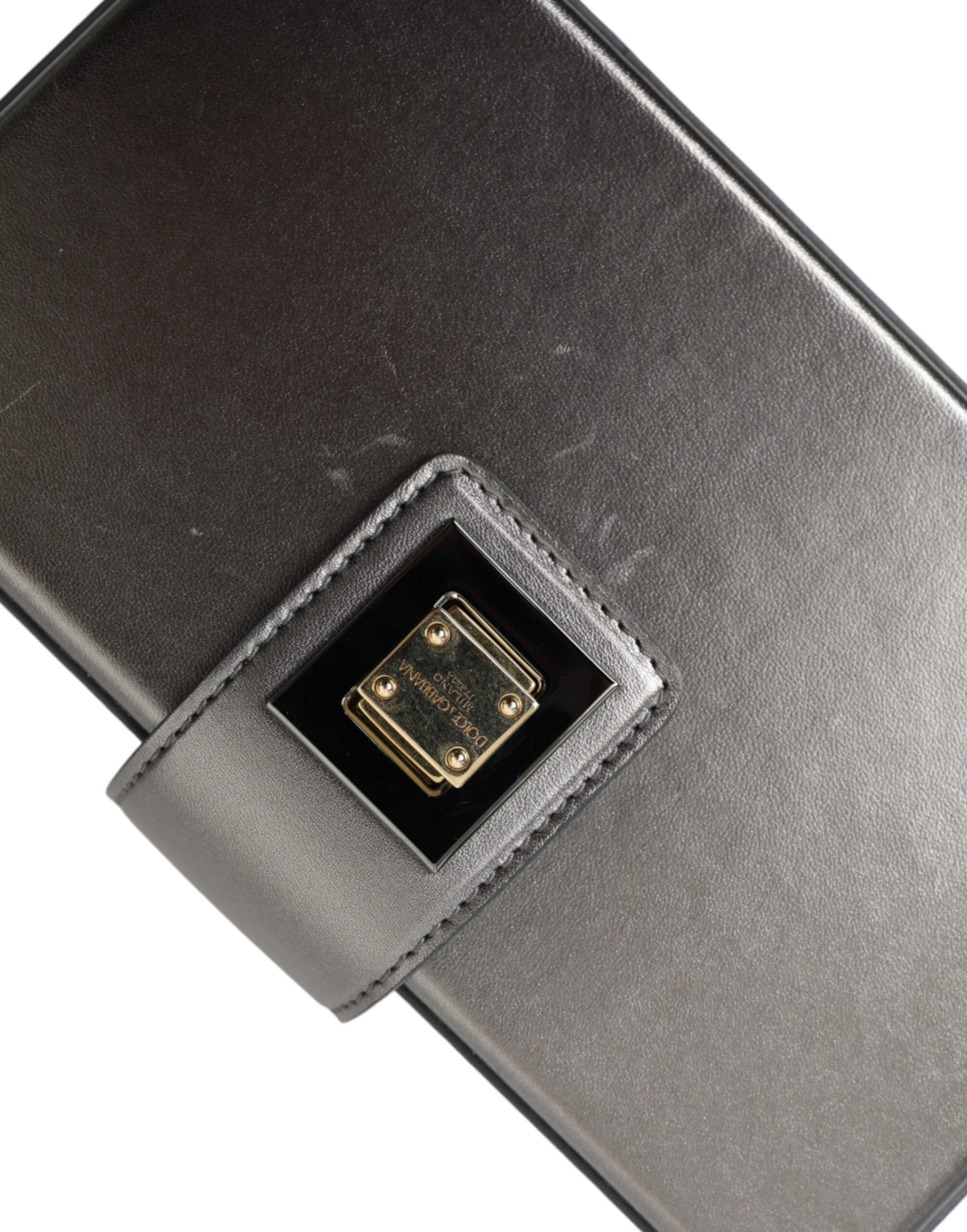 Dolce & Gabbana Steel Gray Leder Box Shape Schulter Gold DG Logo Plaque Tasche