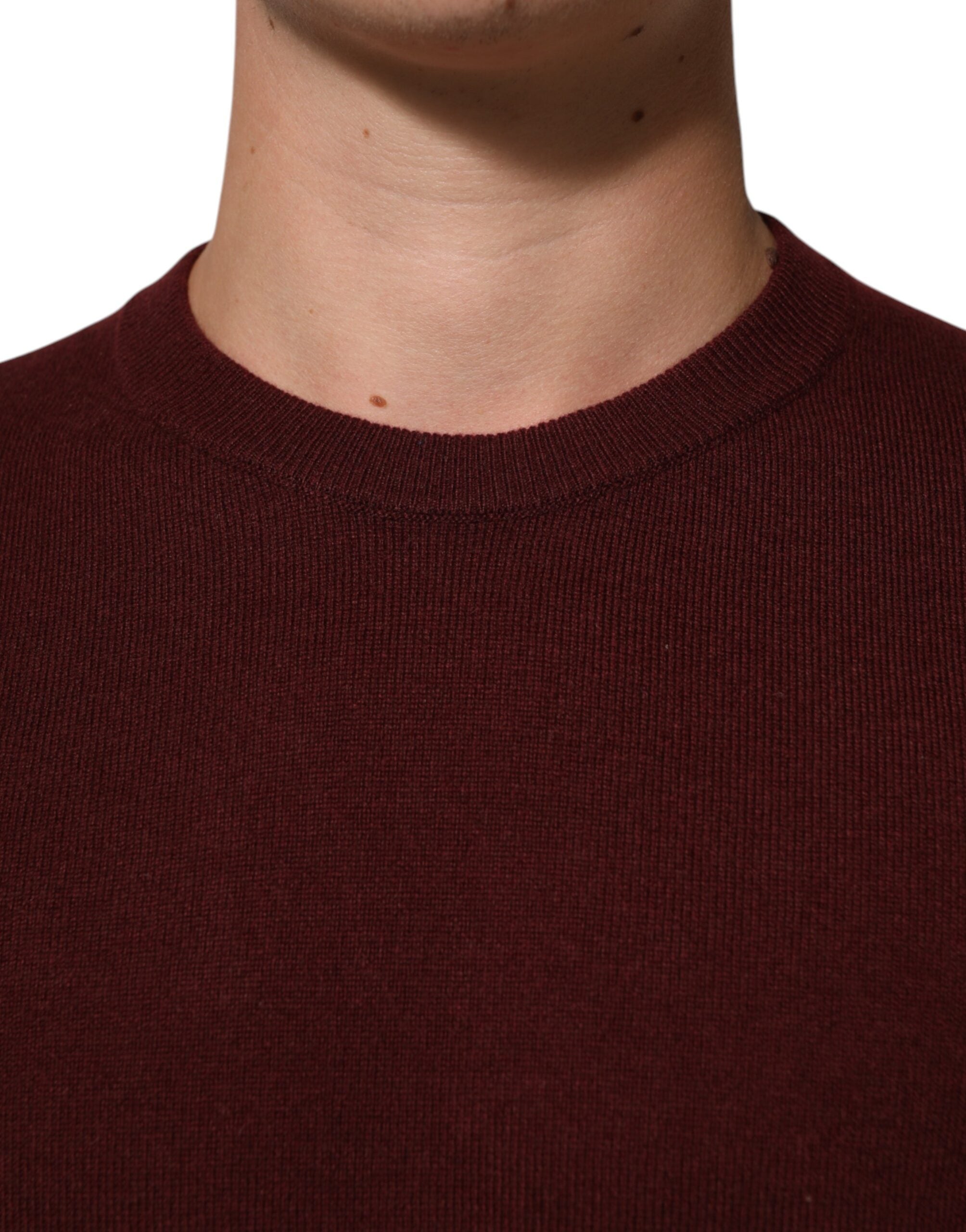Dolce & Gabbana Kastanienbrauner Kaschmirpullover mit Rundhalsausschnitt