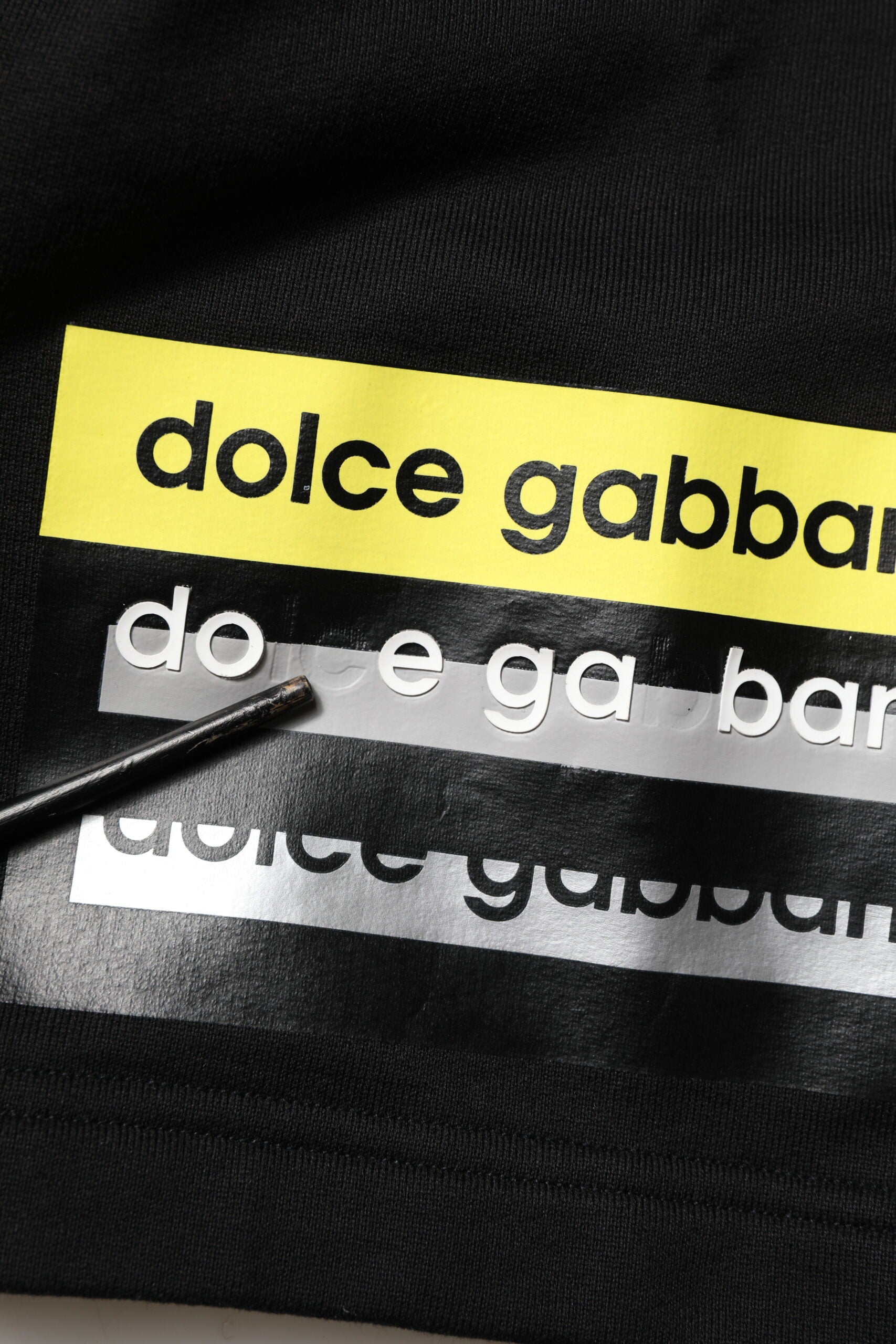 Dolce & Gabbana Schwarze Bermudashorts aus Baumwolle mit mittlerer Taille