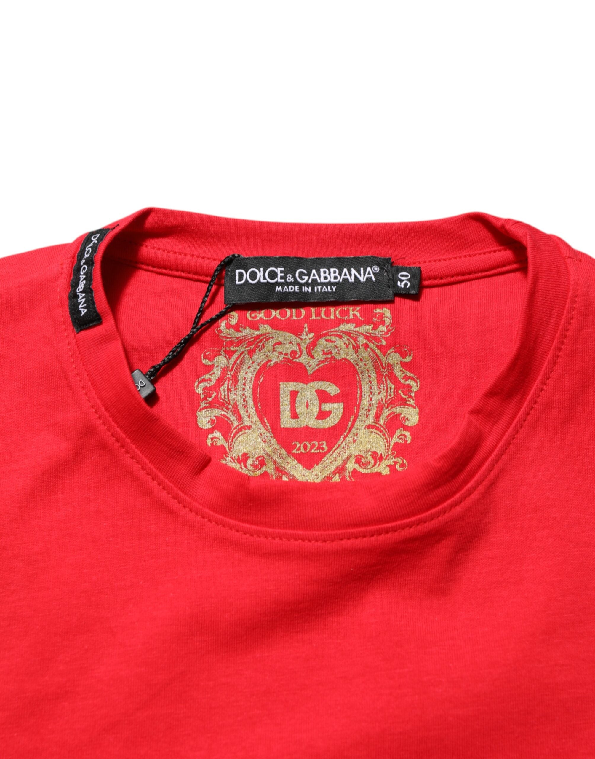 Dolce & Gabbana Rotes Goodluck 2023 Baumwoll-T-Shirt mit Rundhalsausschnitt