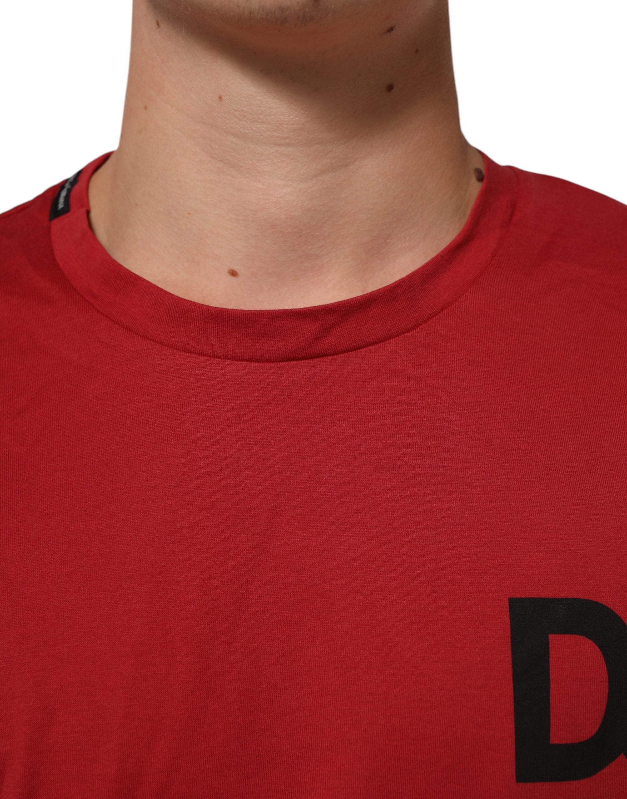 Dolce & Gabbana Rotes Kurzarm-T-Shirt mit Logodruck aus Baumwolle