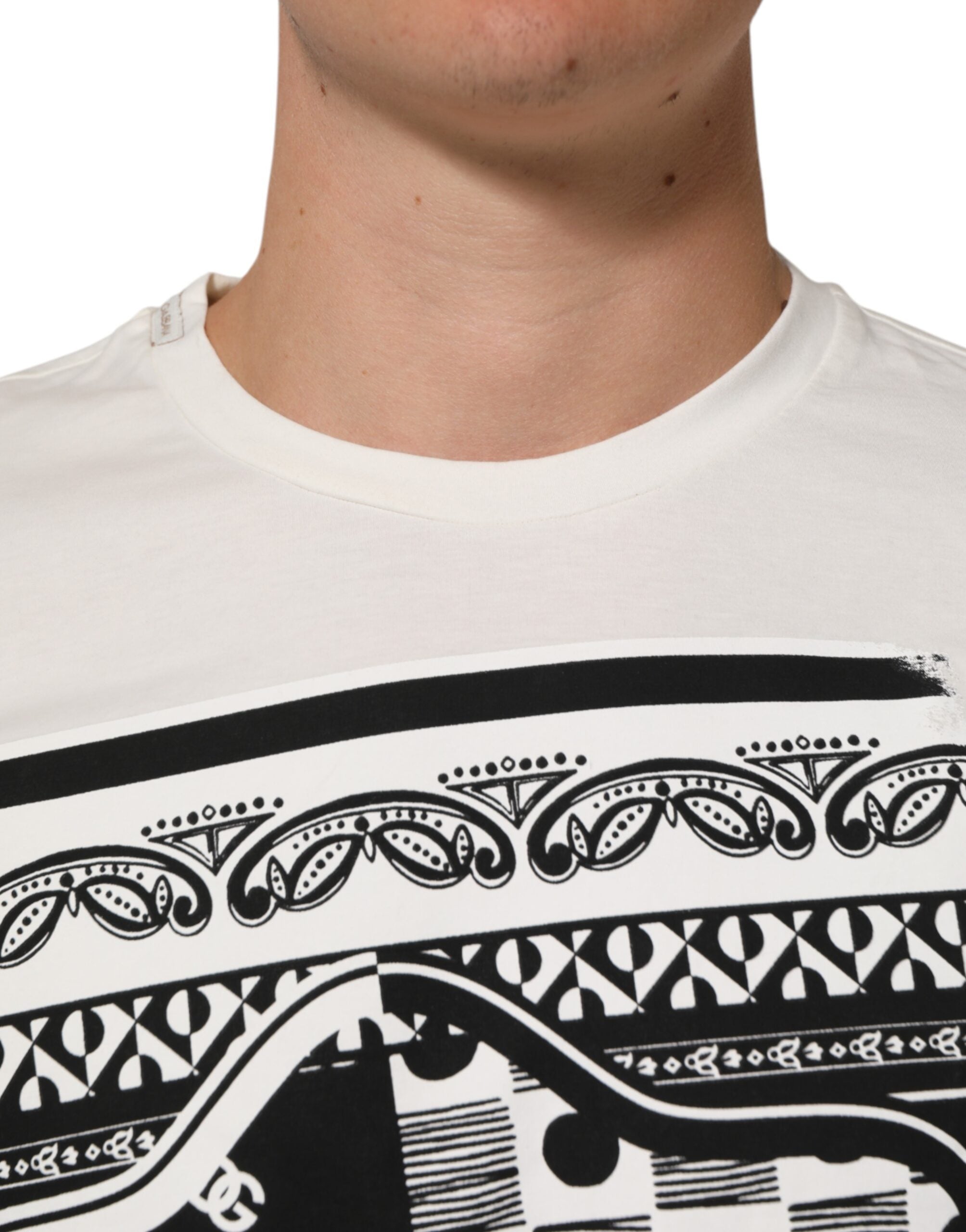 Dolce & Gabbana Weißes Baumwoll-Logo Bandana Print Herren-T-Shirt