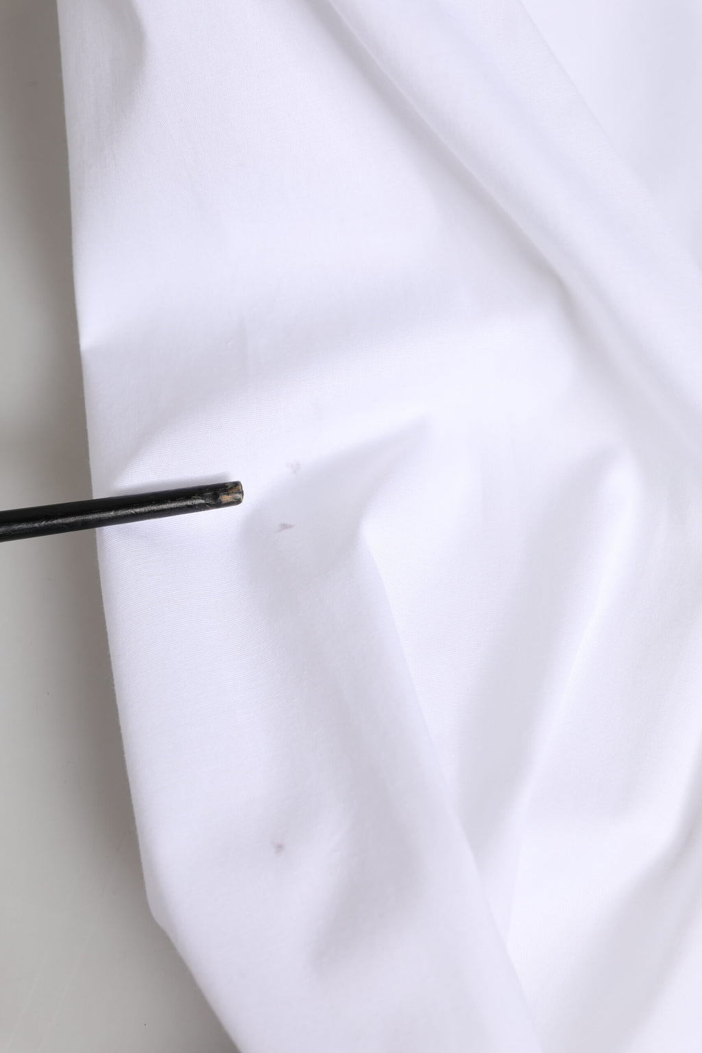 Dolce & Gabbana Weißes Baumwoll-Kragenhemd mit Knopfleiste