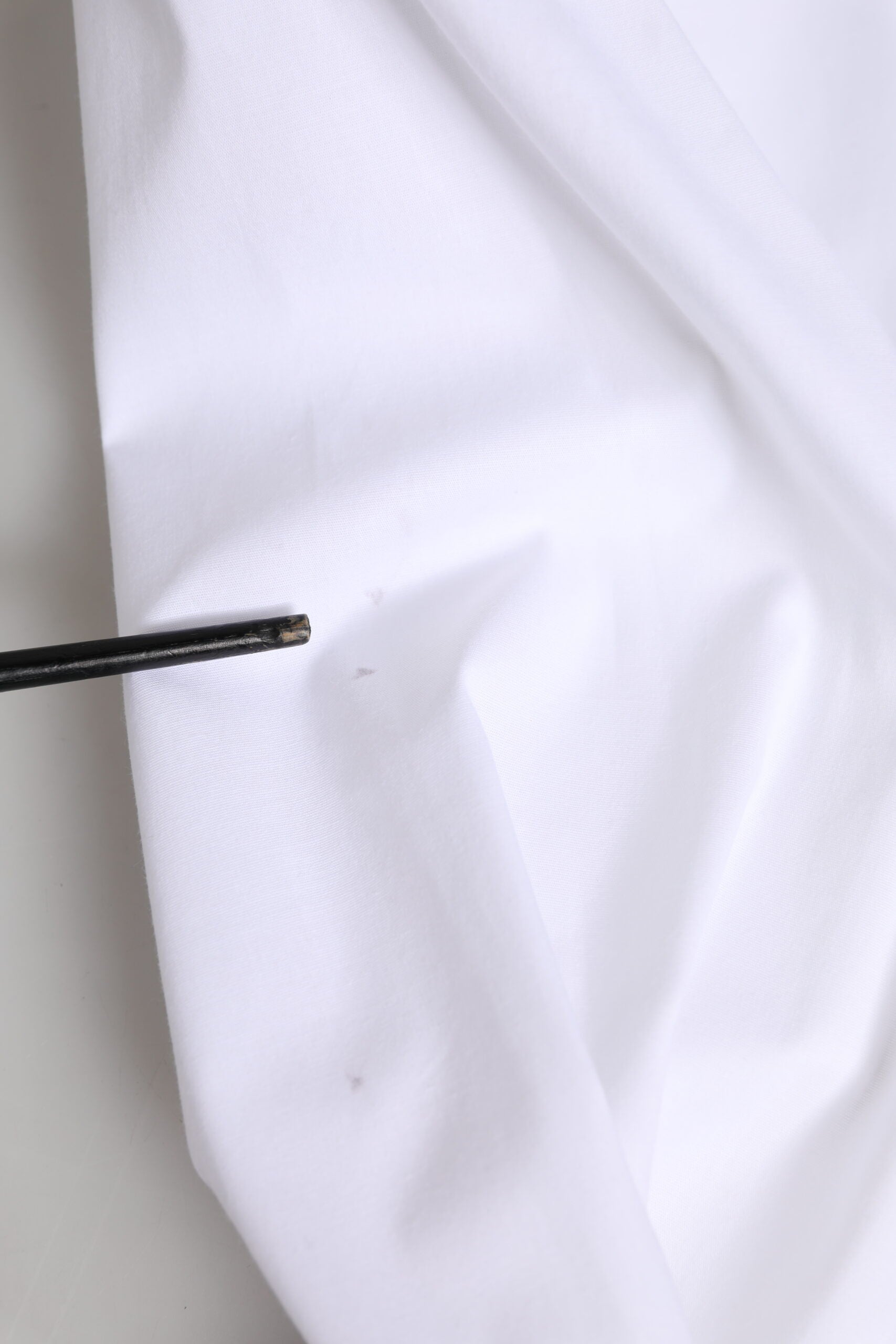 Dolce & Gabbana Weißes Baumwoll-Kragenhemd mit Knopfleiste