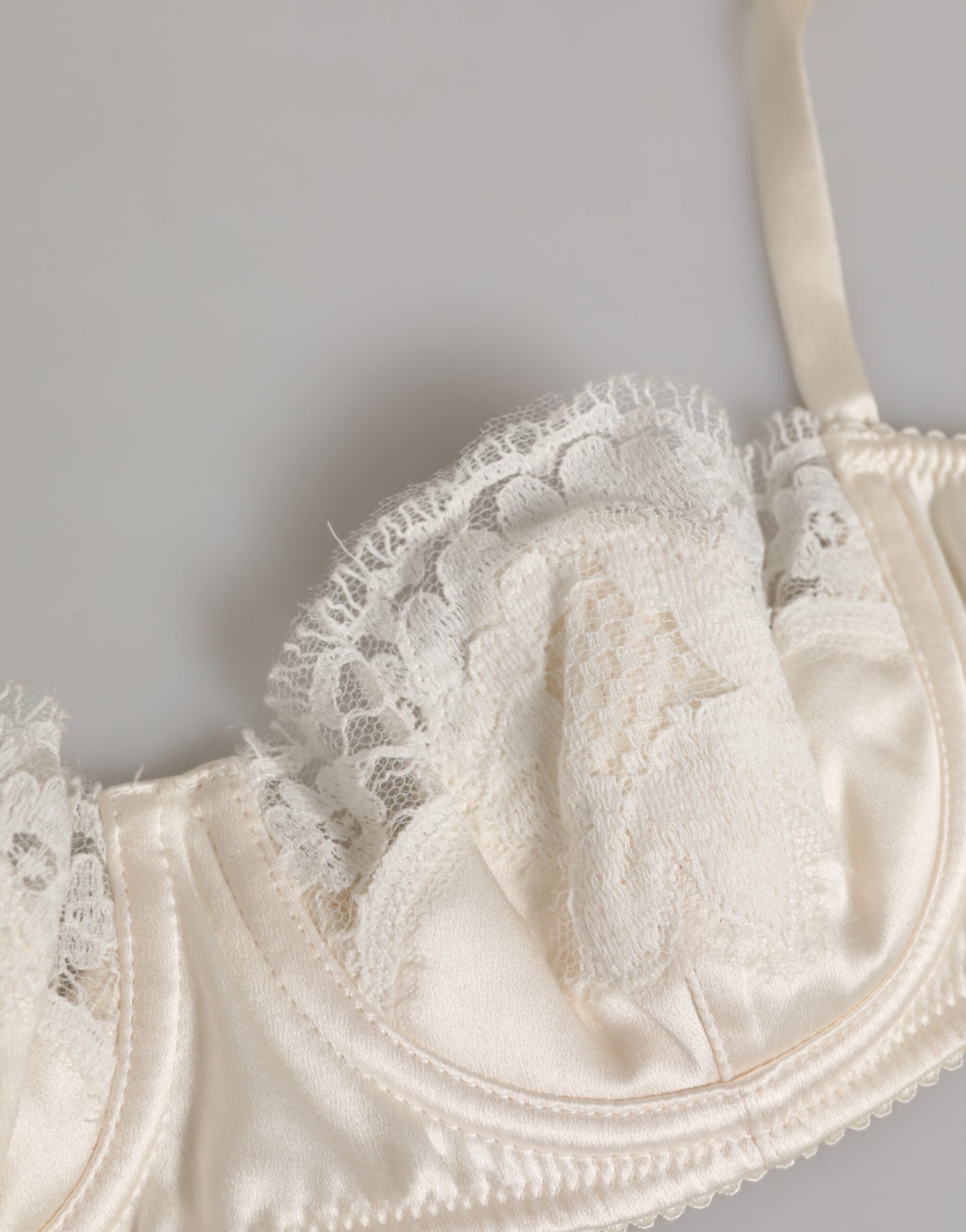 Dolce & Gabbana Off White Silk Bügel-Balconette-BH Unterwäsche