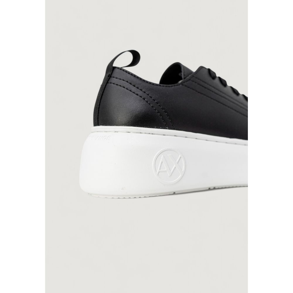 Armani Exchange Schwarzer Kunstleder Sneaker