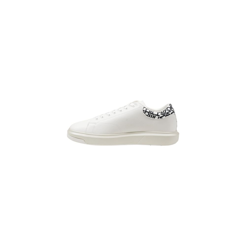 Armani Exchange Schwarzer und weißer Leder-Sneaker
