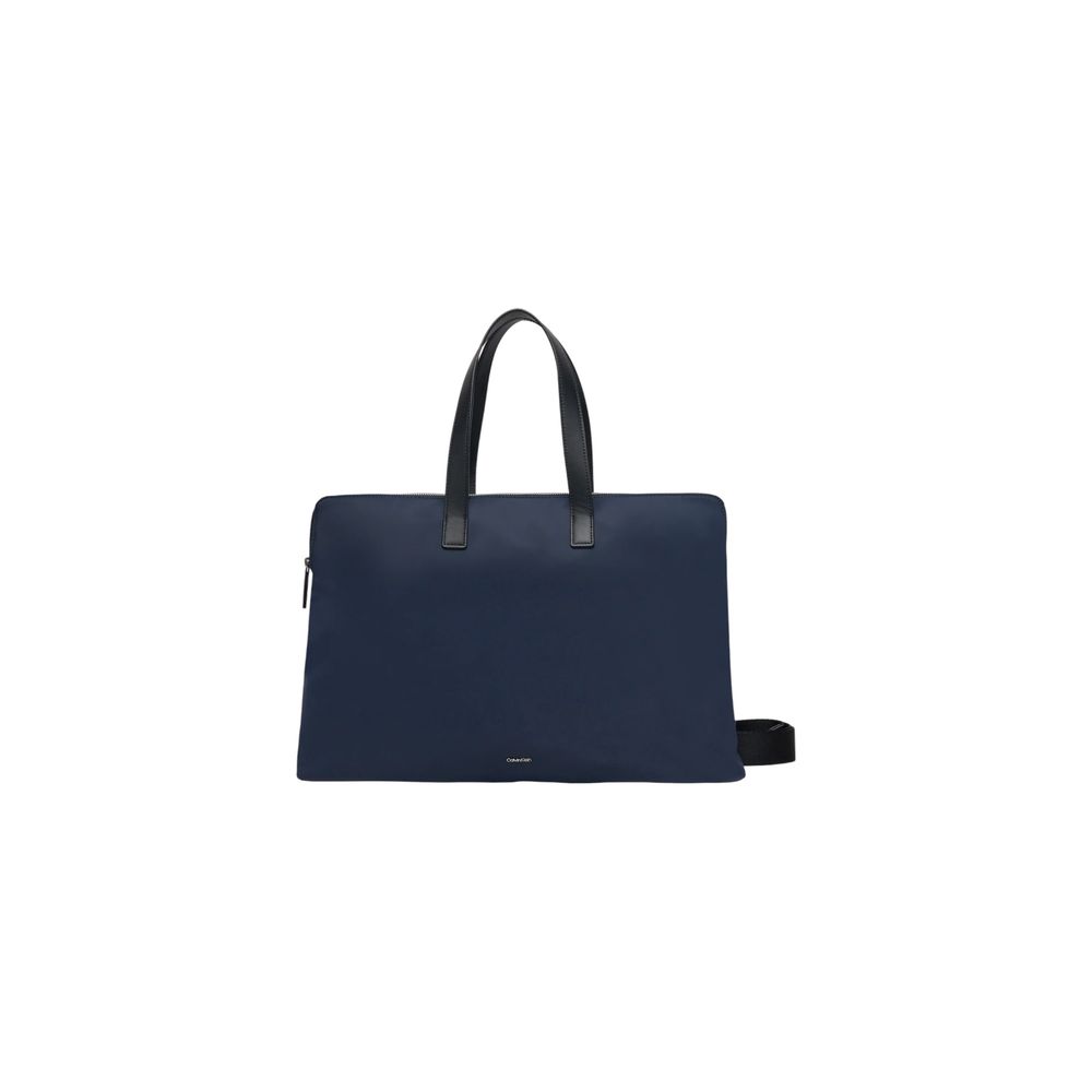 Calvin Klein Blaue Tasche aus recyceltem Polyester