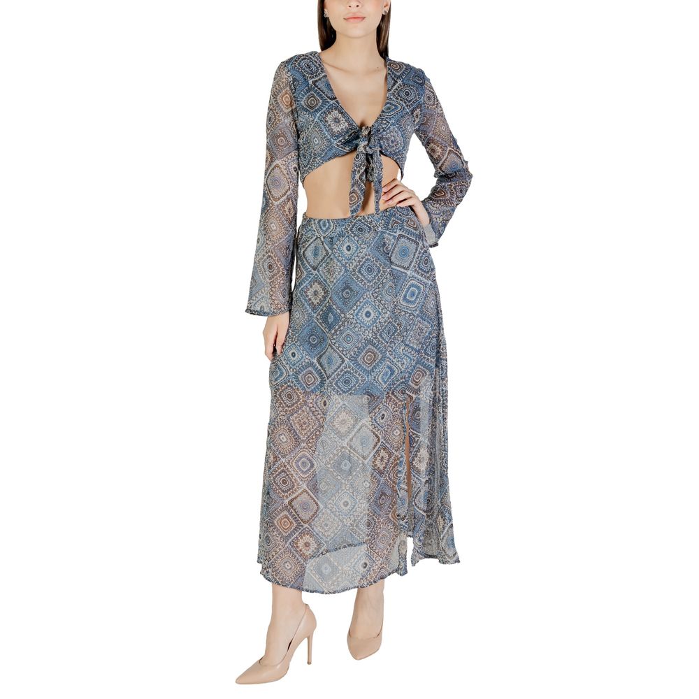 Only Blaues Oberteil aus recyceltem Polyester