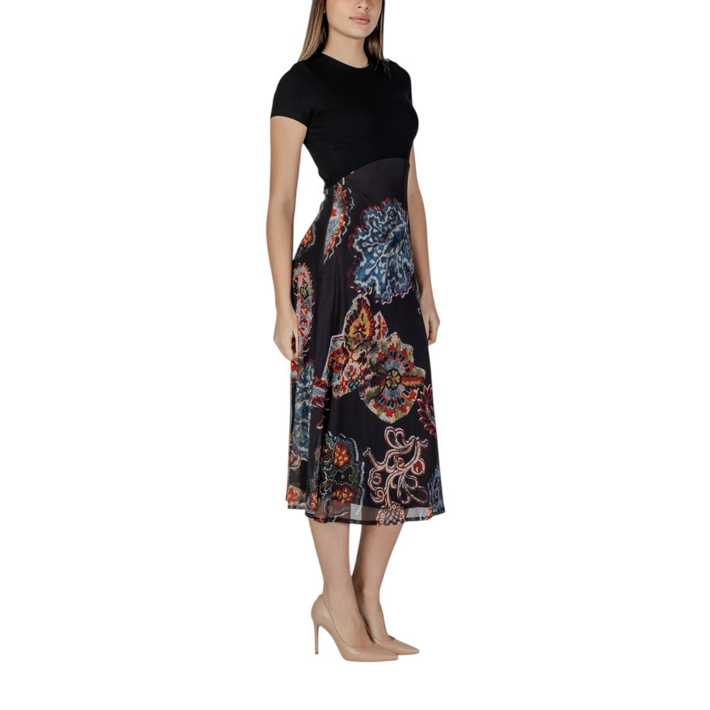 Desigual Schwarz Viskose Lang