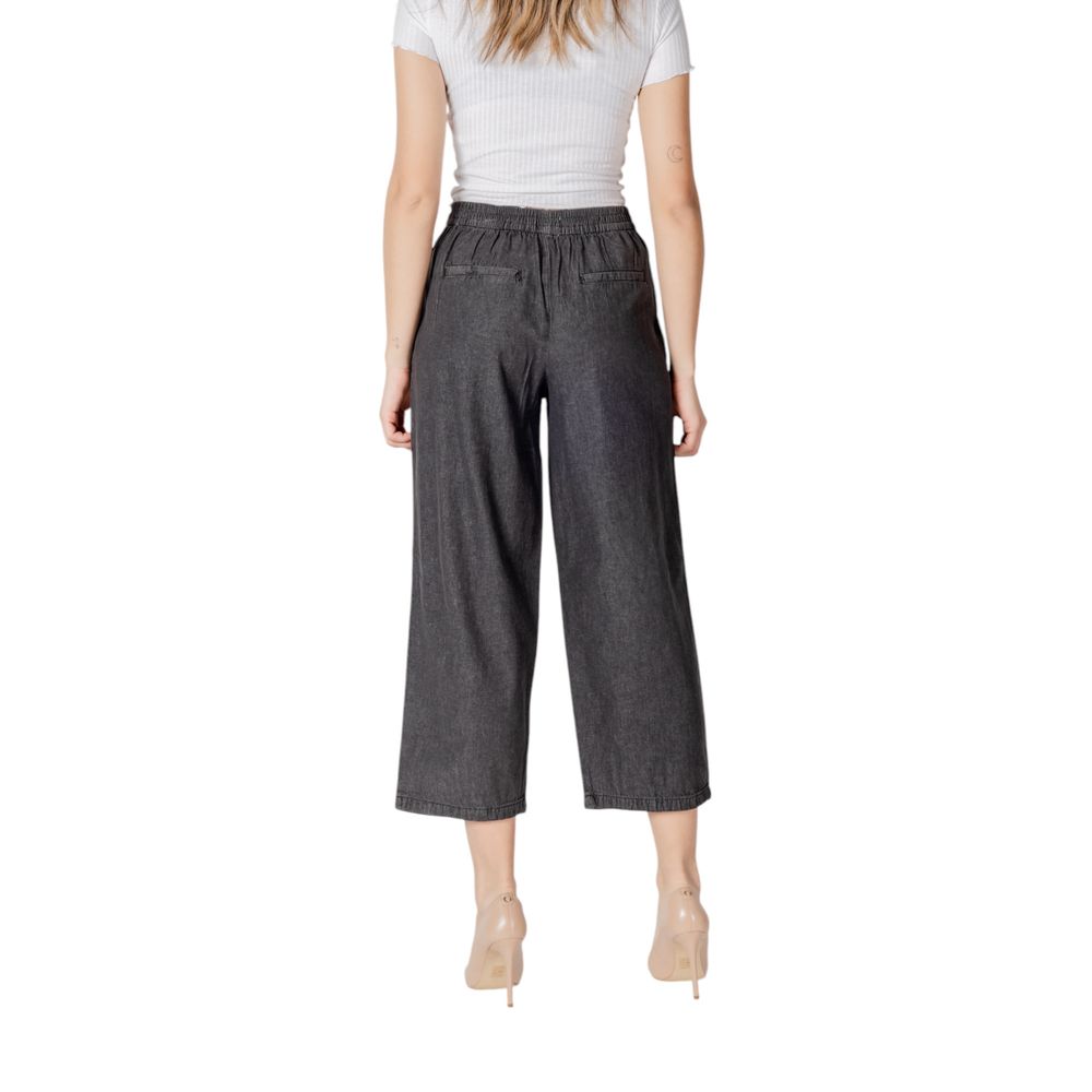 ICHI Schwarze Baumwoll-Cropped-Jeans