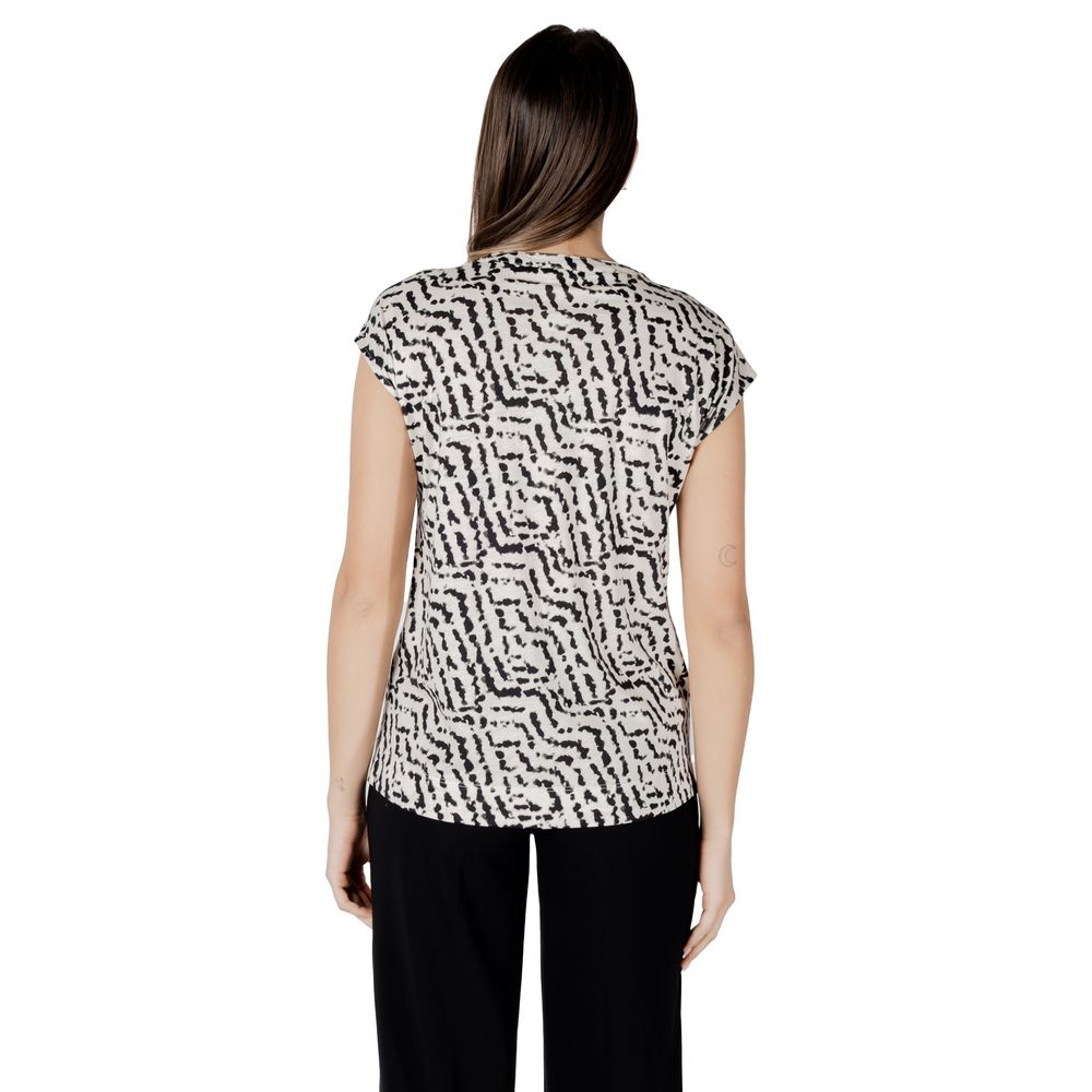 Street One T-Shirt aus cremefarbener Baumwolle