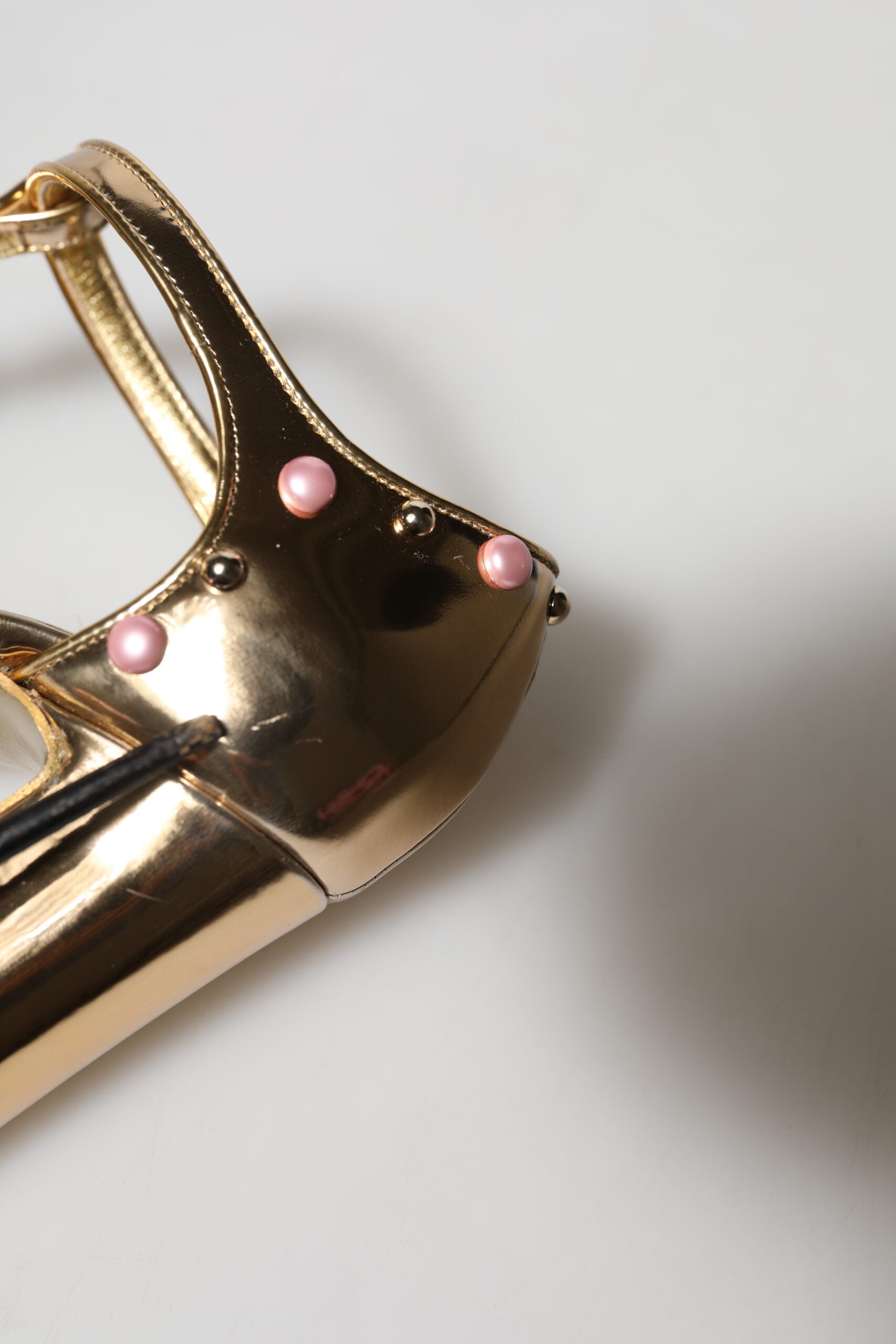 Dolce & Gabbana Gold verschönert Vally Heels Sandalen Schuhe