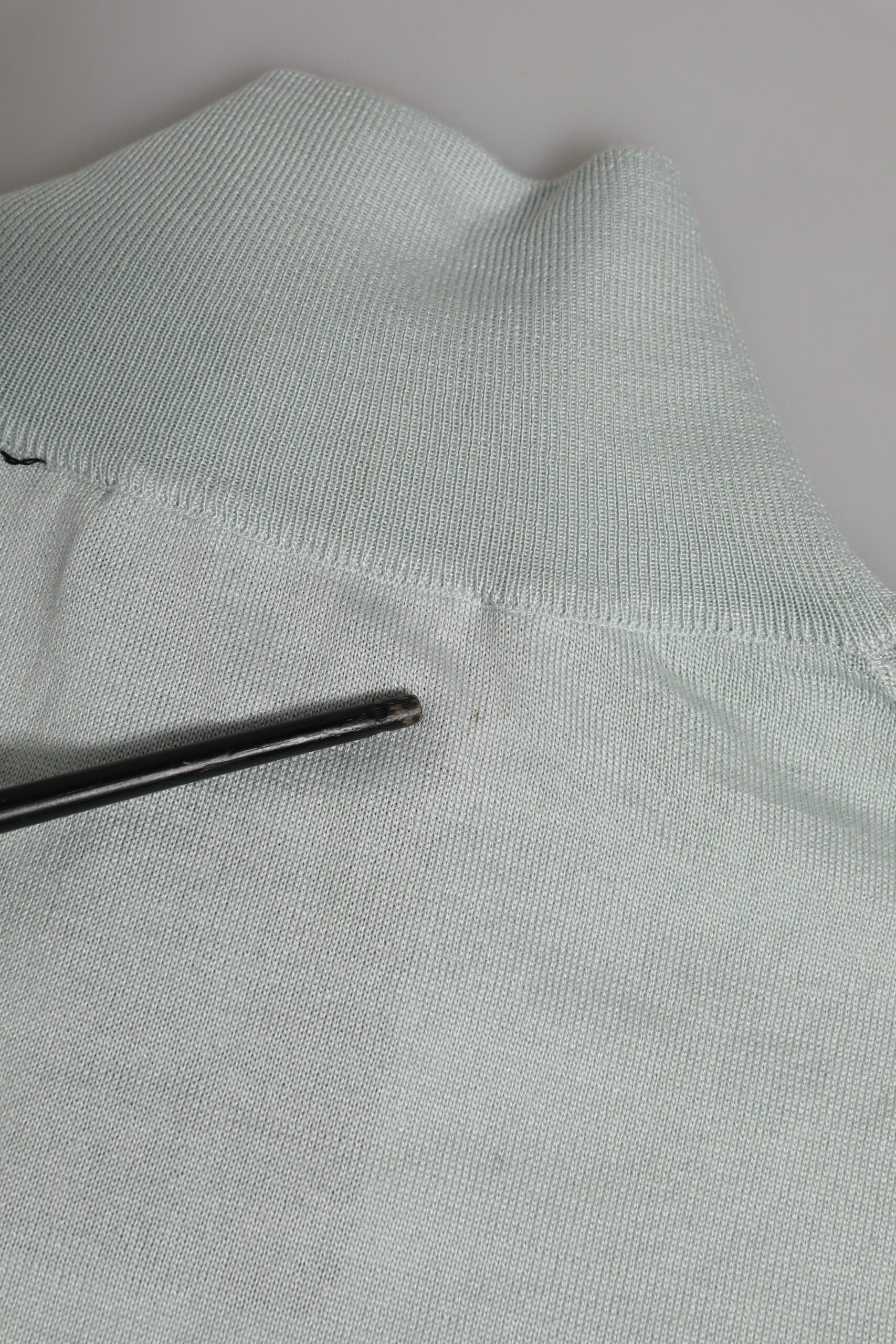 Dolce & Gabbana Graues Rollkragenpullover-Top mit 3/4-Ärmeln