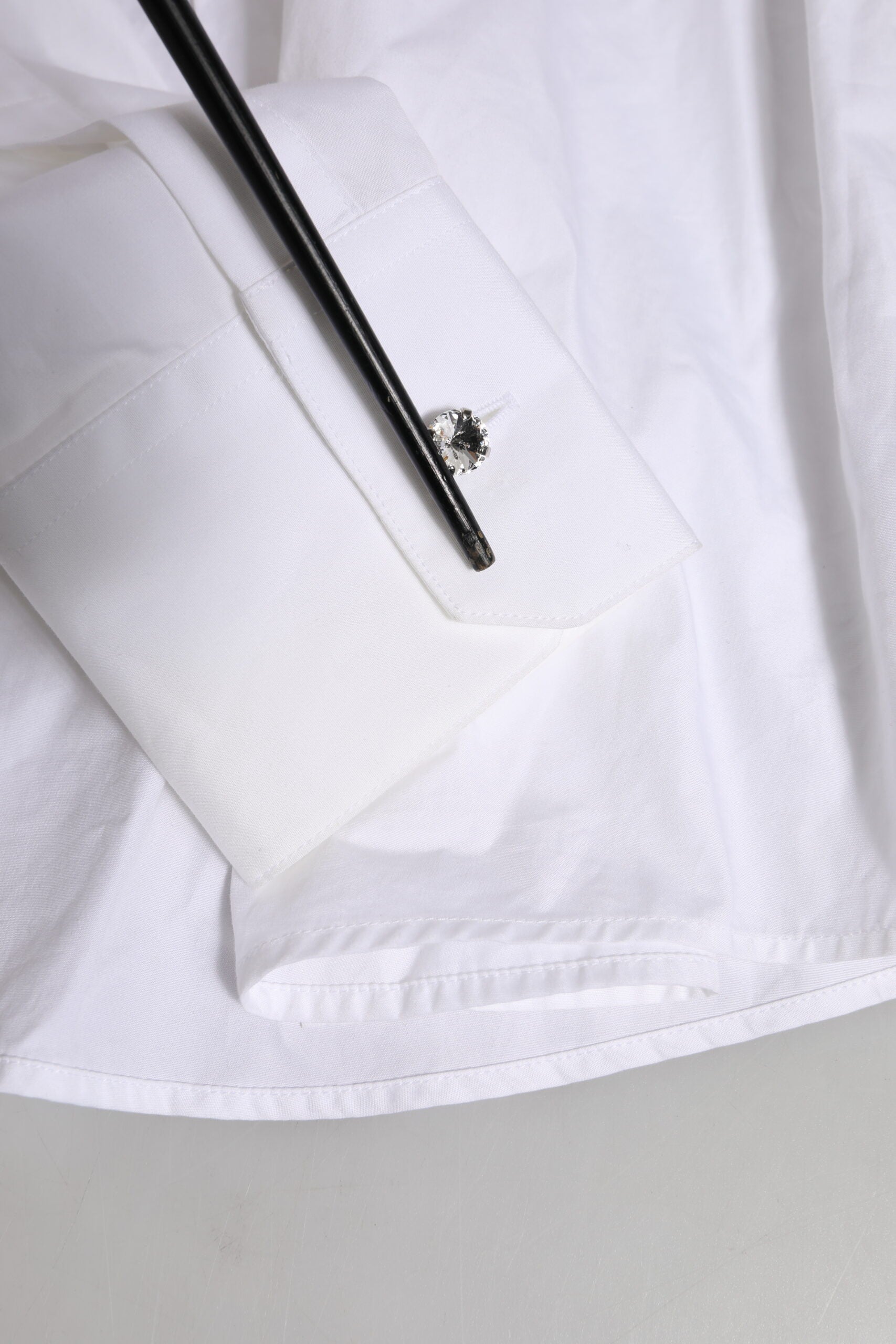 Dolce & Gabbana Weißes kristallbesetztes Hemdblusentop