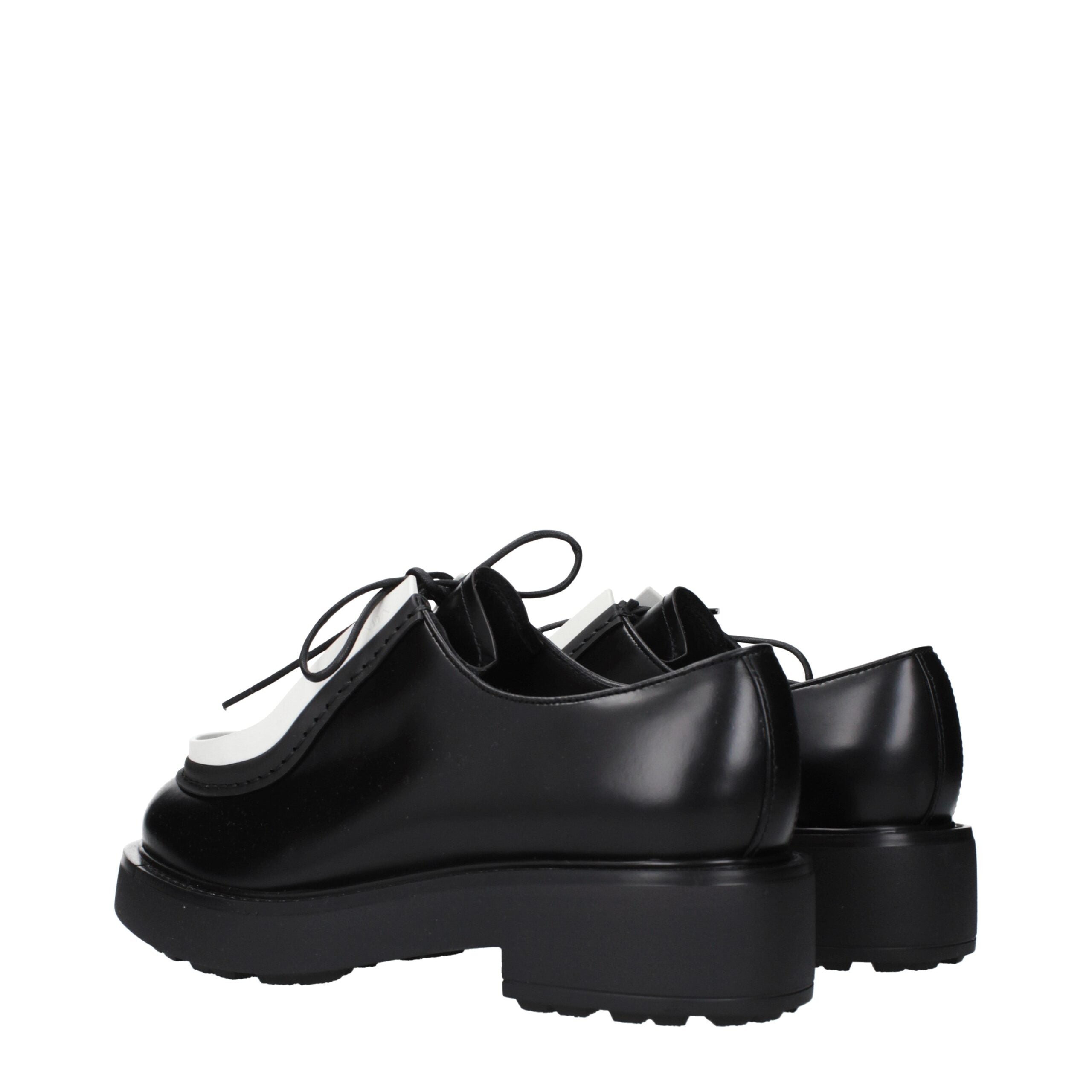 Prada Schwarze Leder Oxfords und Derbies