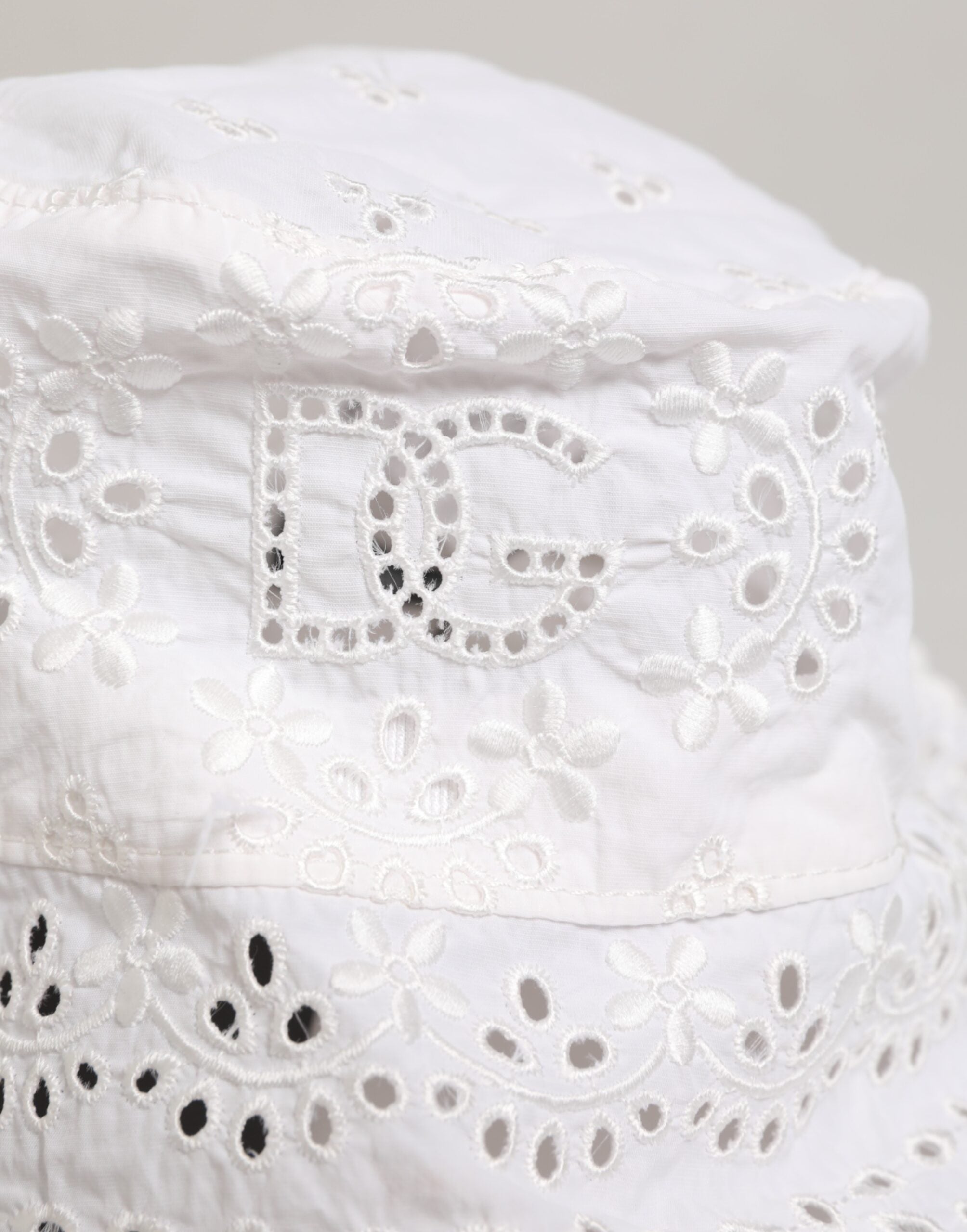 Dolce & Gabbana Weiße Nylon-Bucket-Mütze mit Logo-Ausschnitt Capello